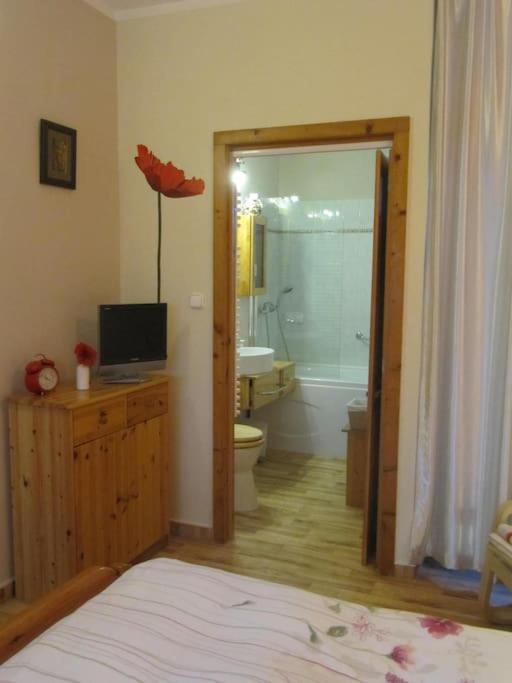 Photo 43