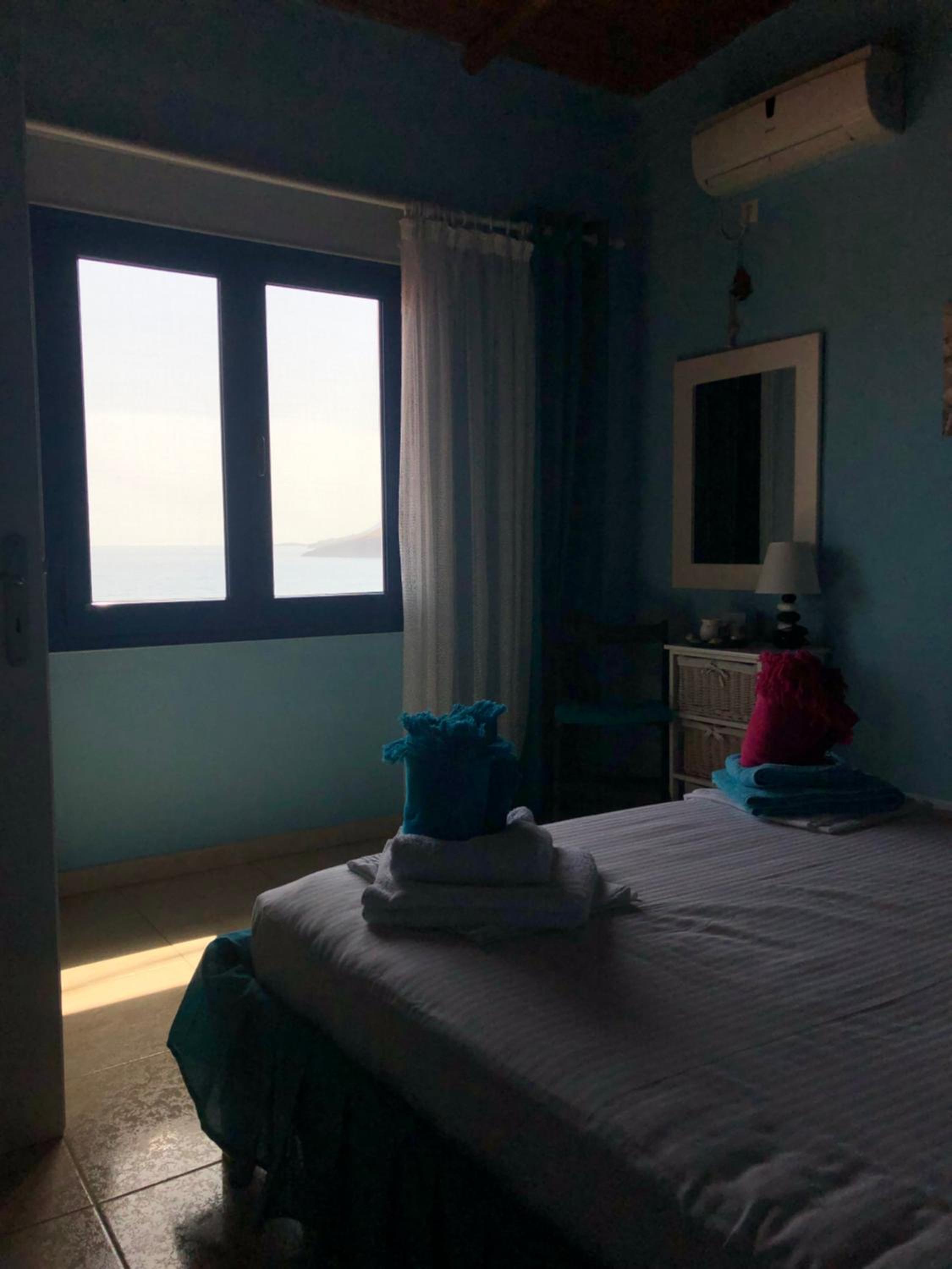 Great sea-view apartment.