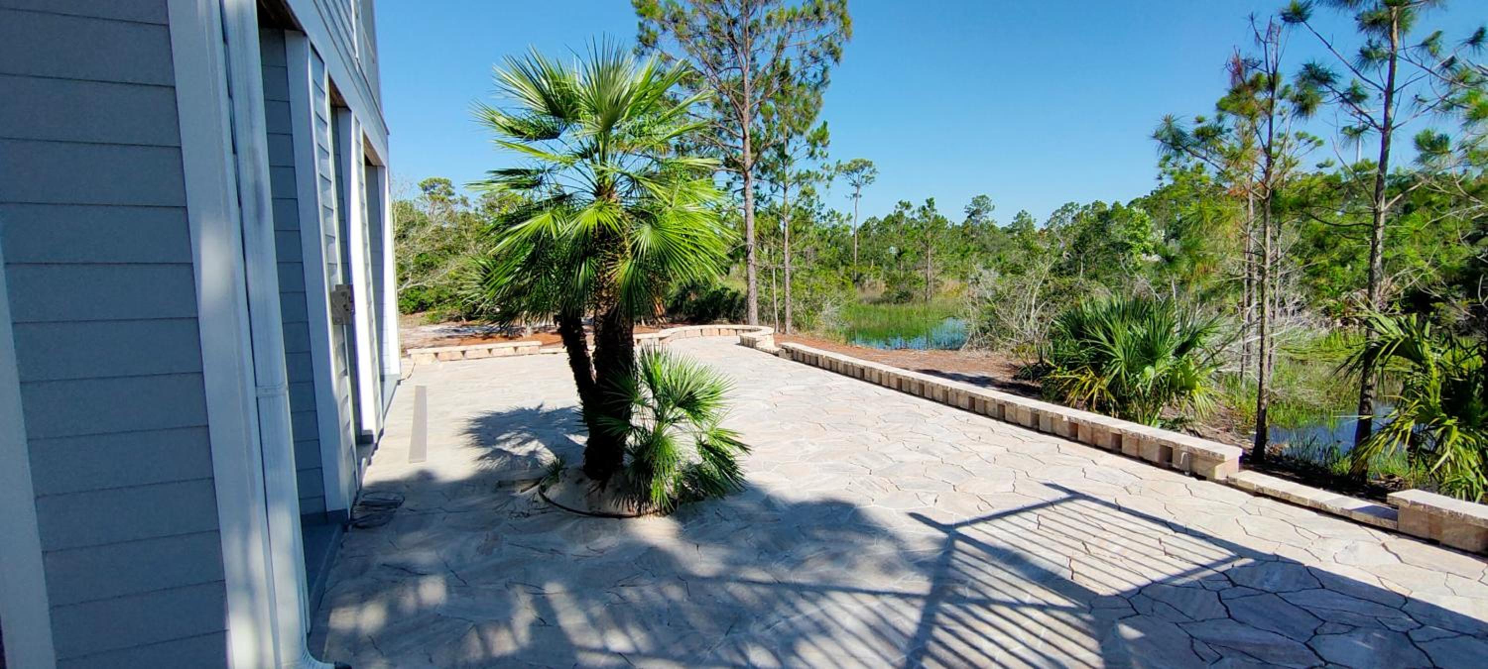Luxury Vacation Home near Johnson Beach view 5
