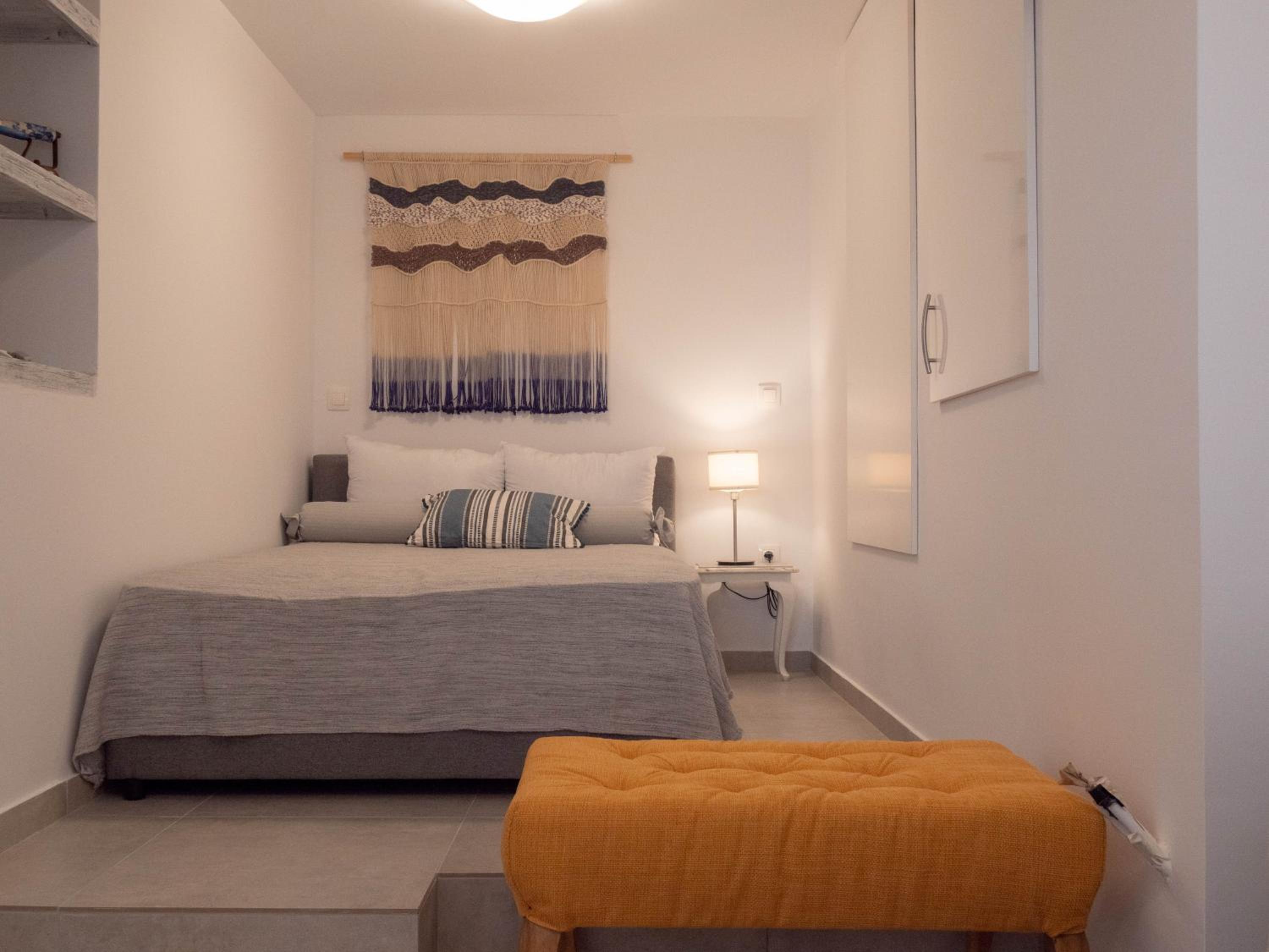 Up the Stairs Renovated Apartment with Sea View view 3