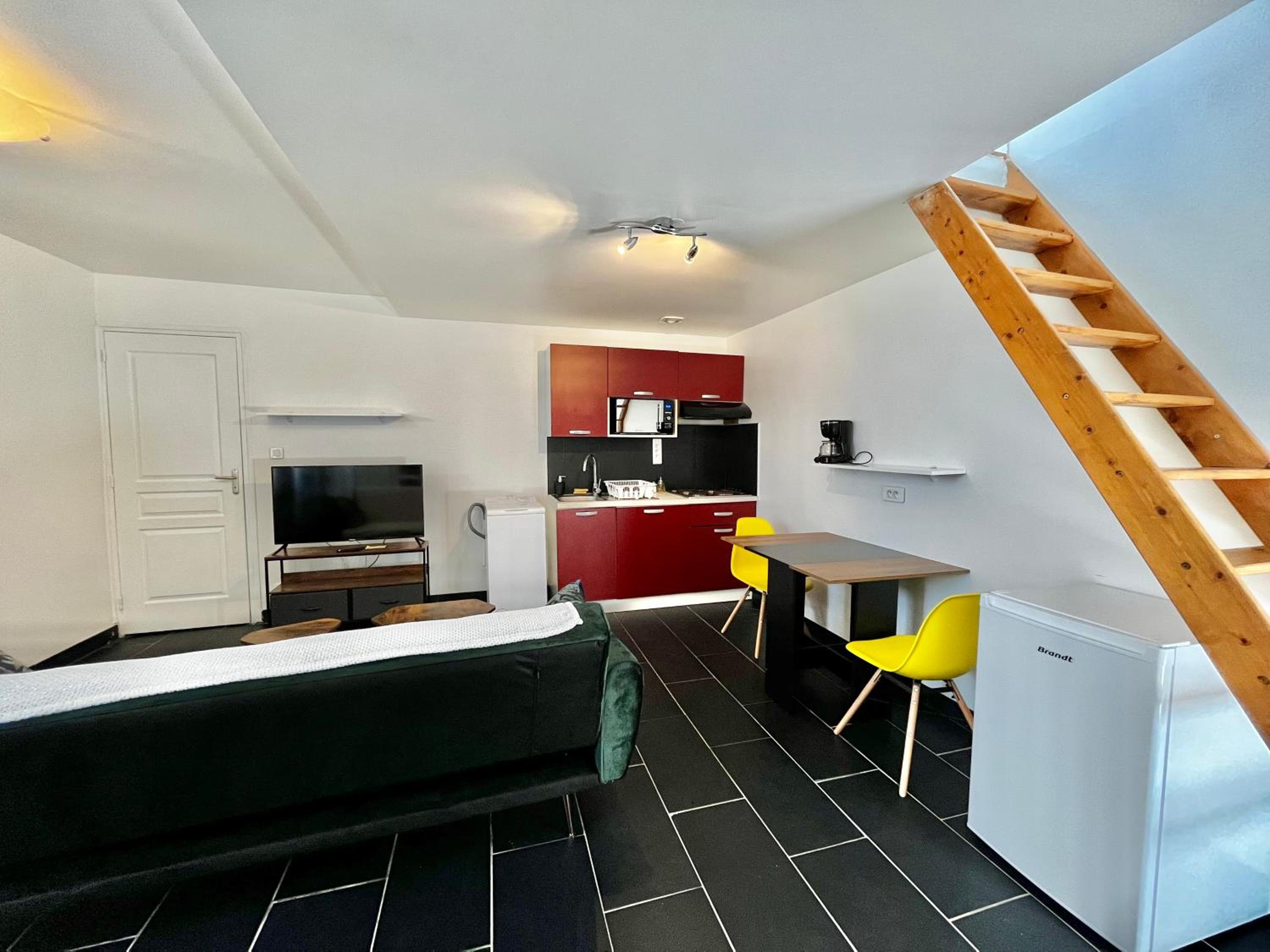 Studios au quartier pavillonnaire rue d Ambert, photo 37