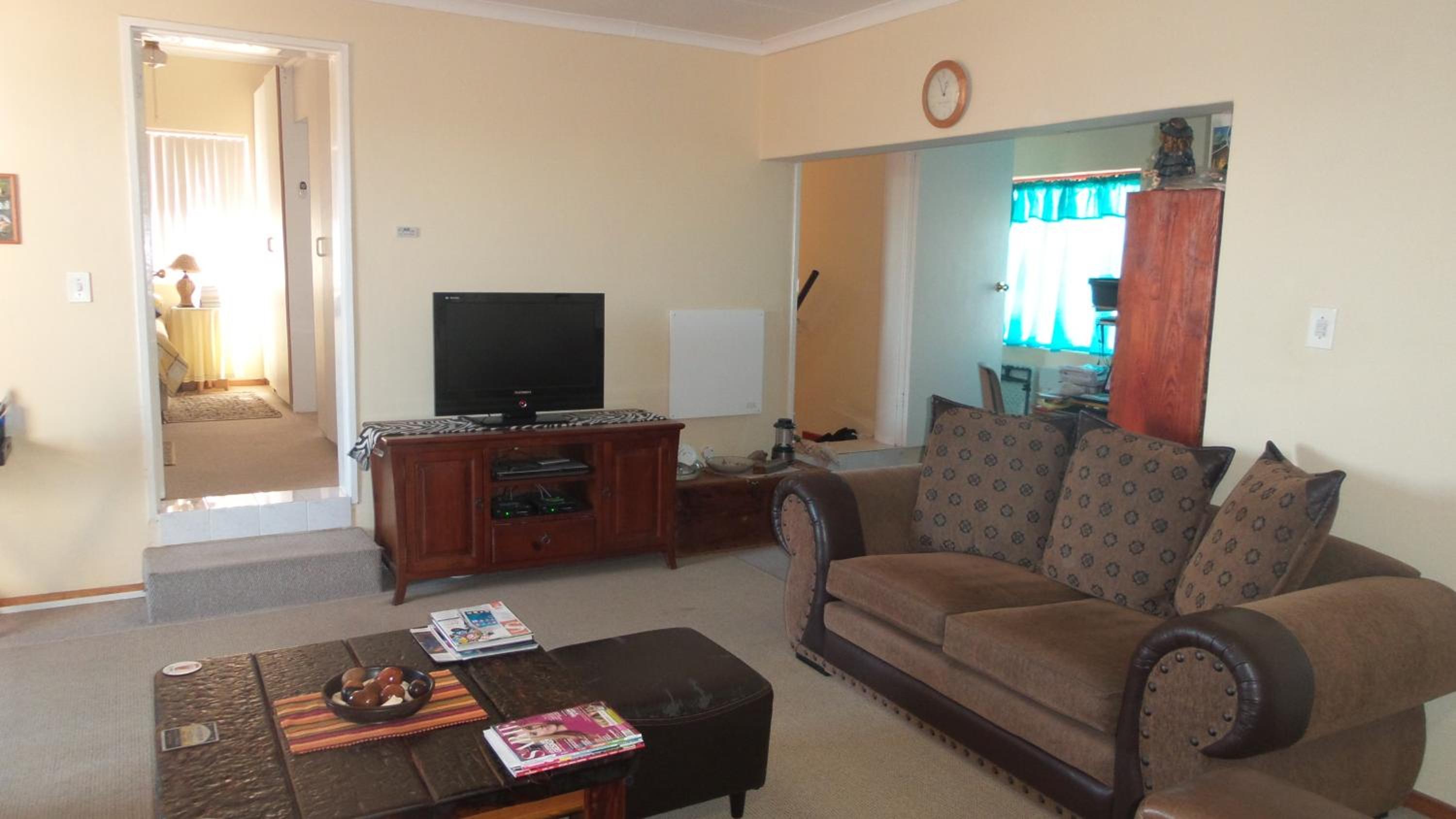 Sir Lambert's Guesthouse view 3