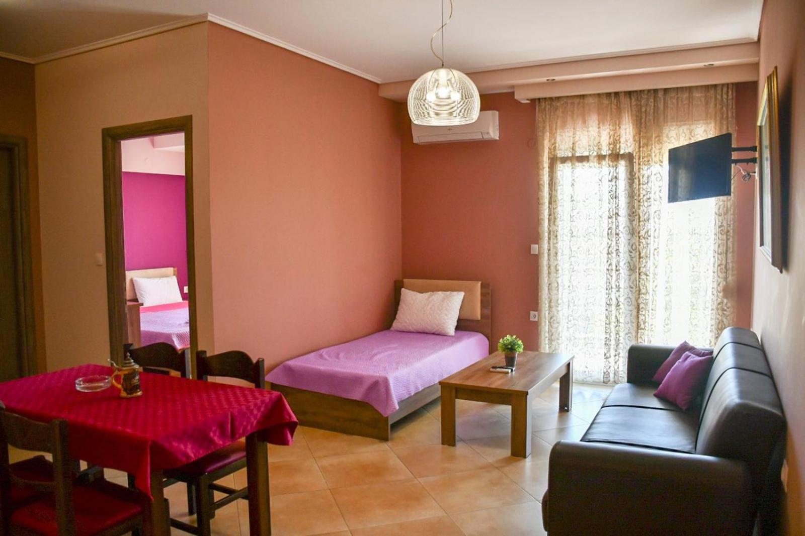 Doukas Apartments