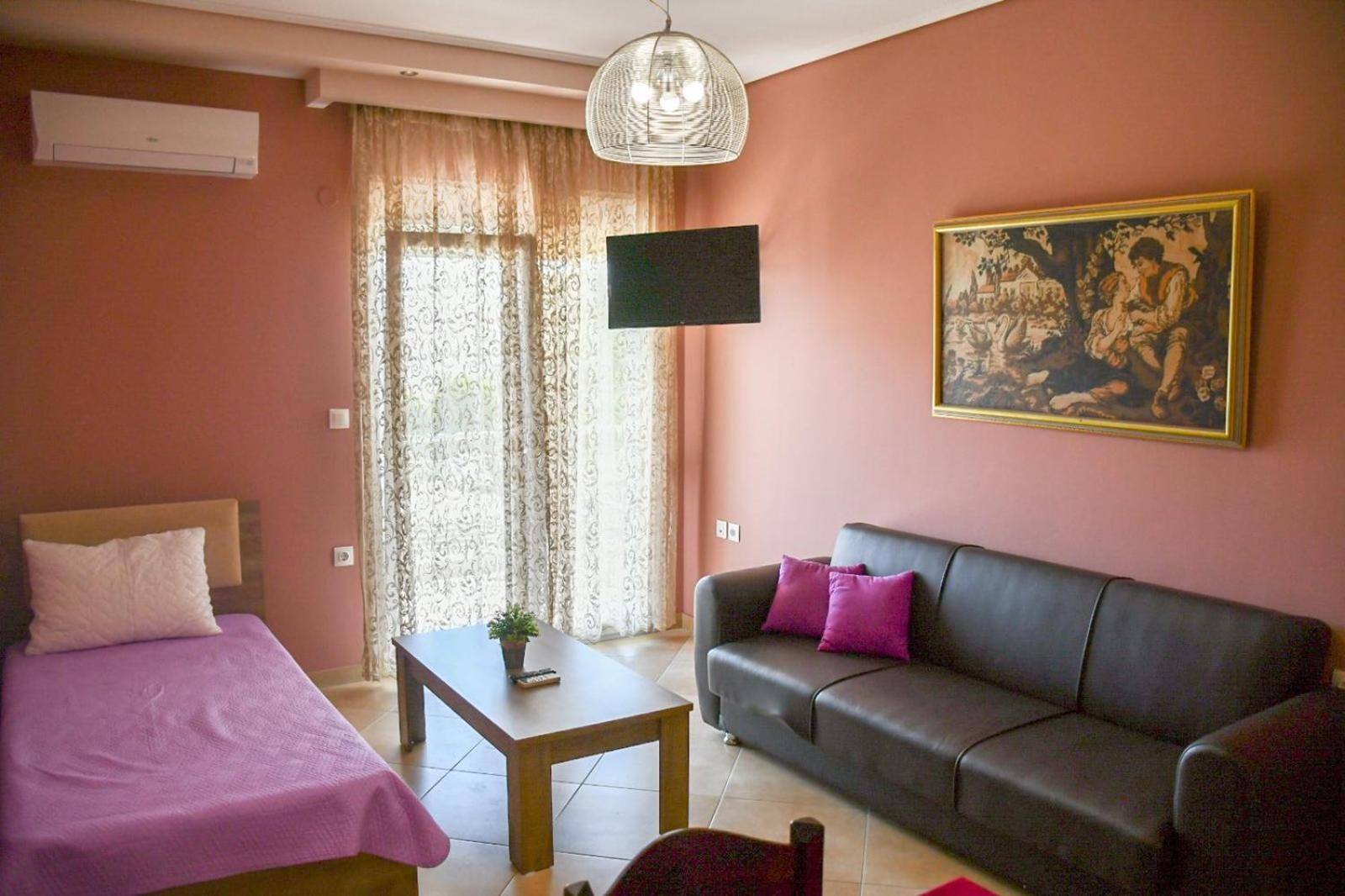 Doukas Apartments