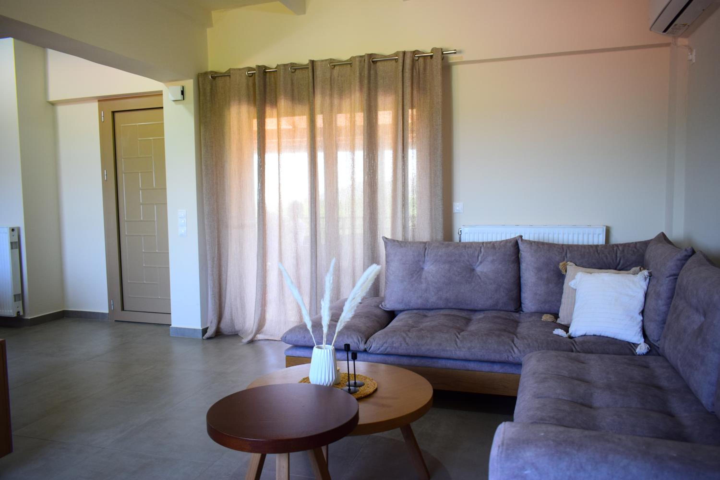 Villeta Nikol "Calmness" photo 2