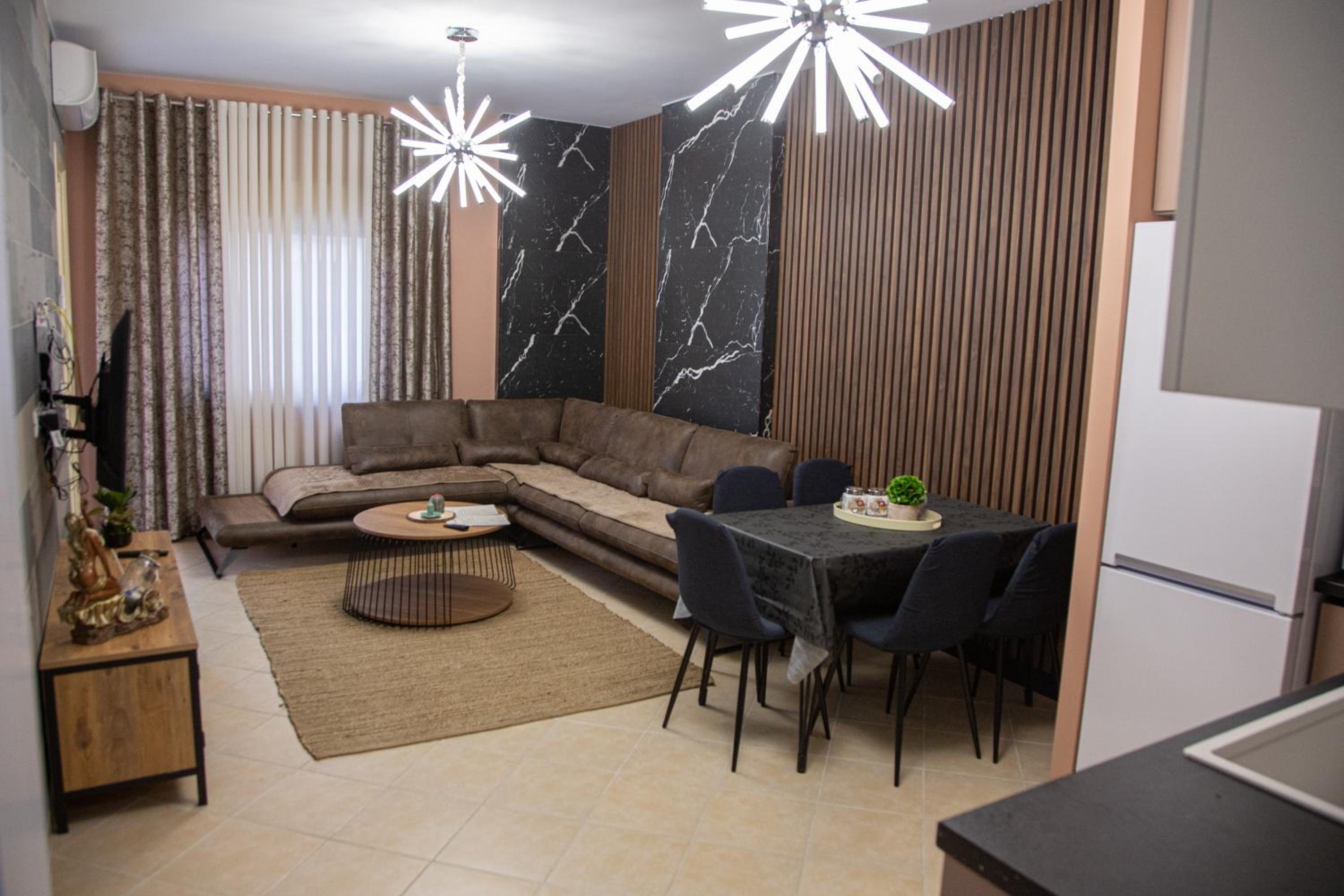 Gloria's Apartment Lungomare Vlore