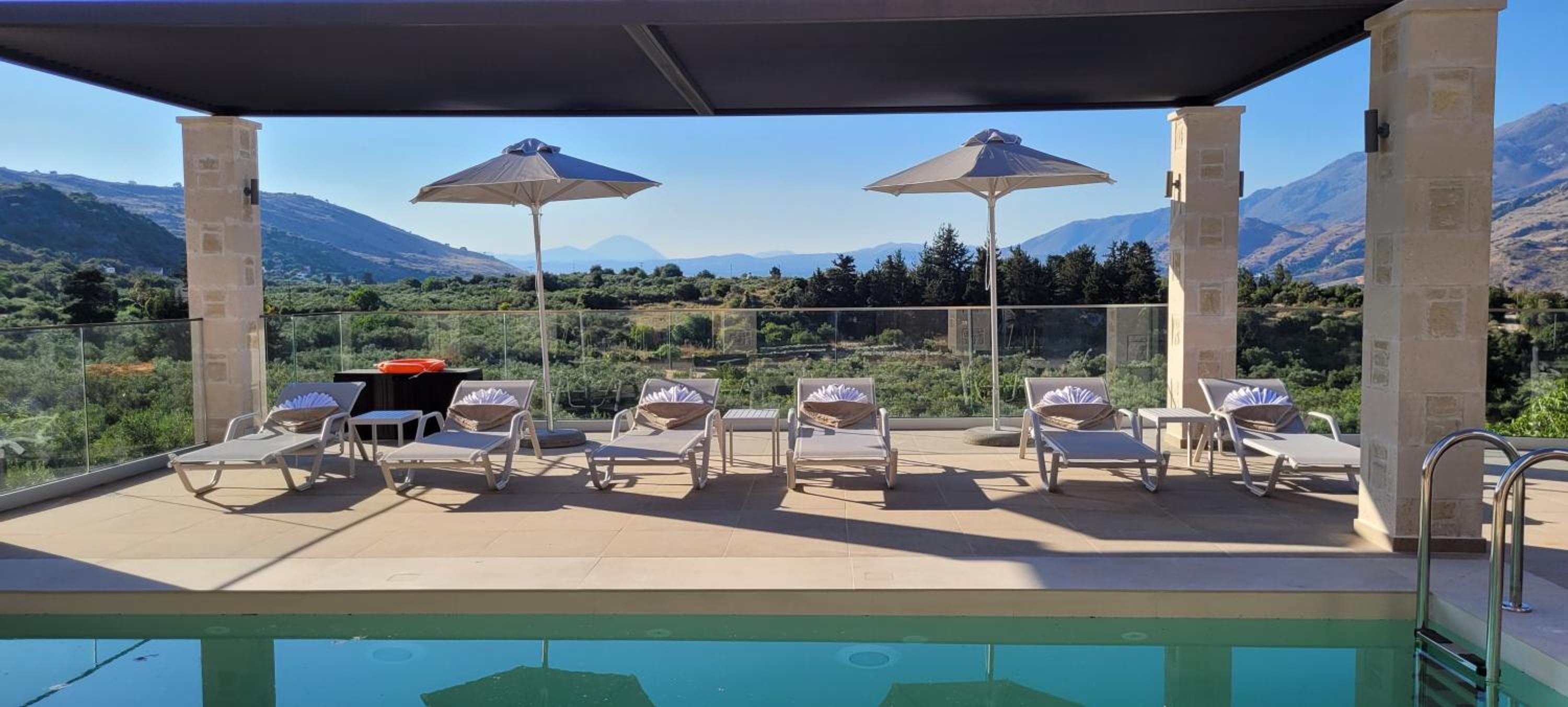 Splendid Villas and Family Resort