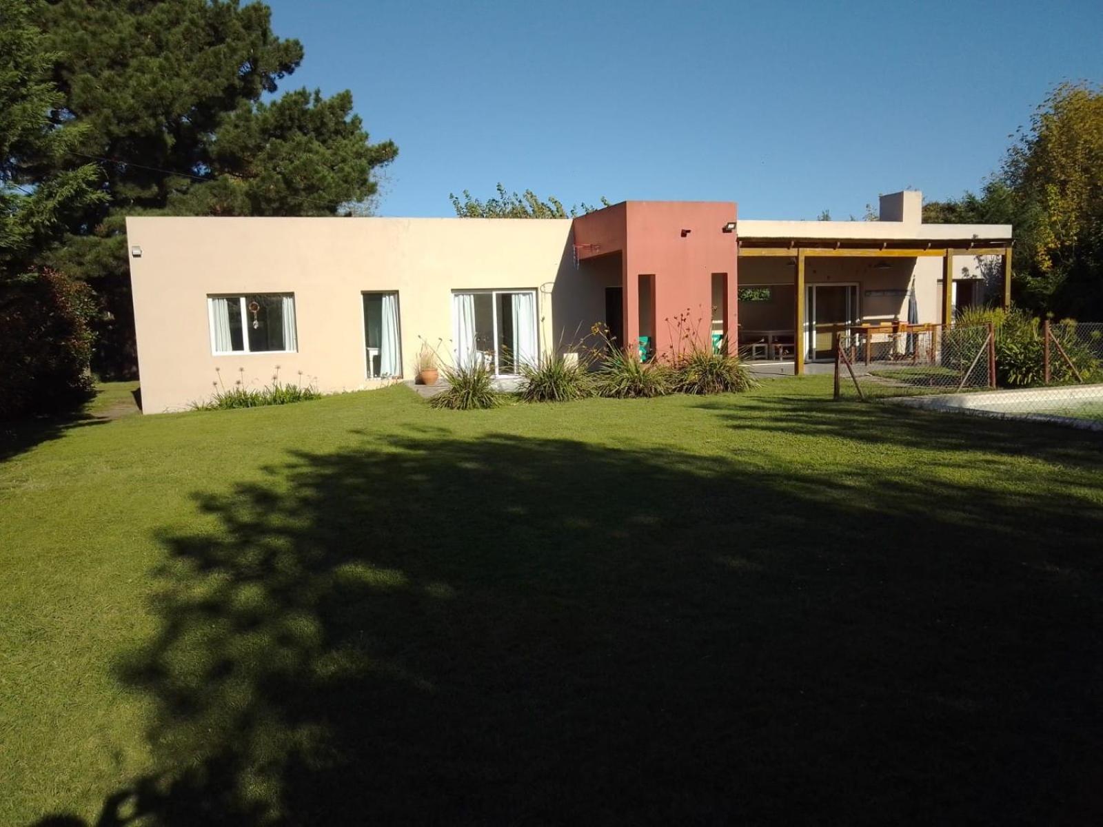 casa los sauces