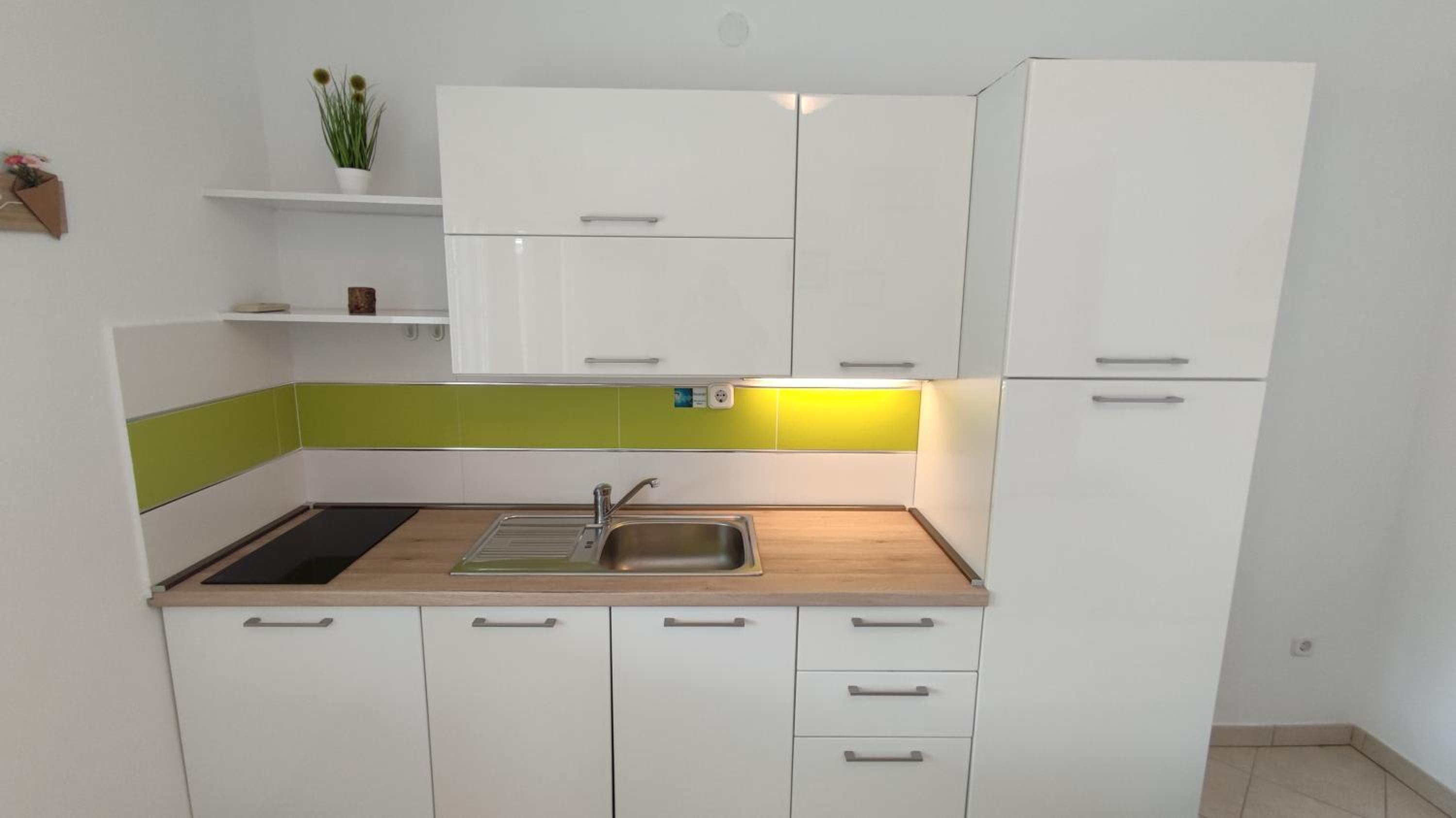 Rogoznica Seafront Apartment - Kalebova Luka