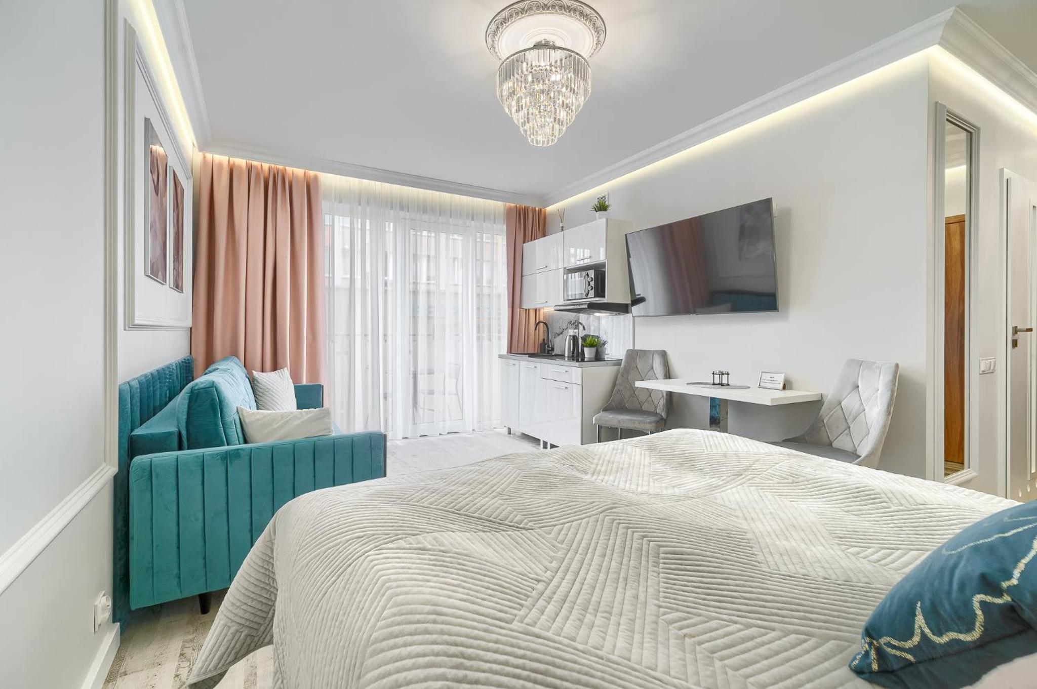 Silver Apartments