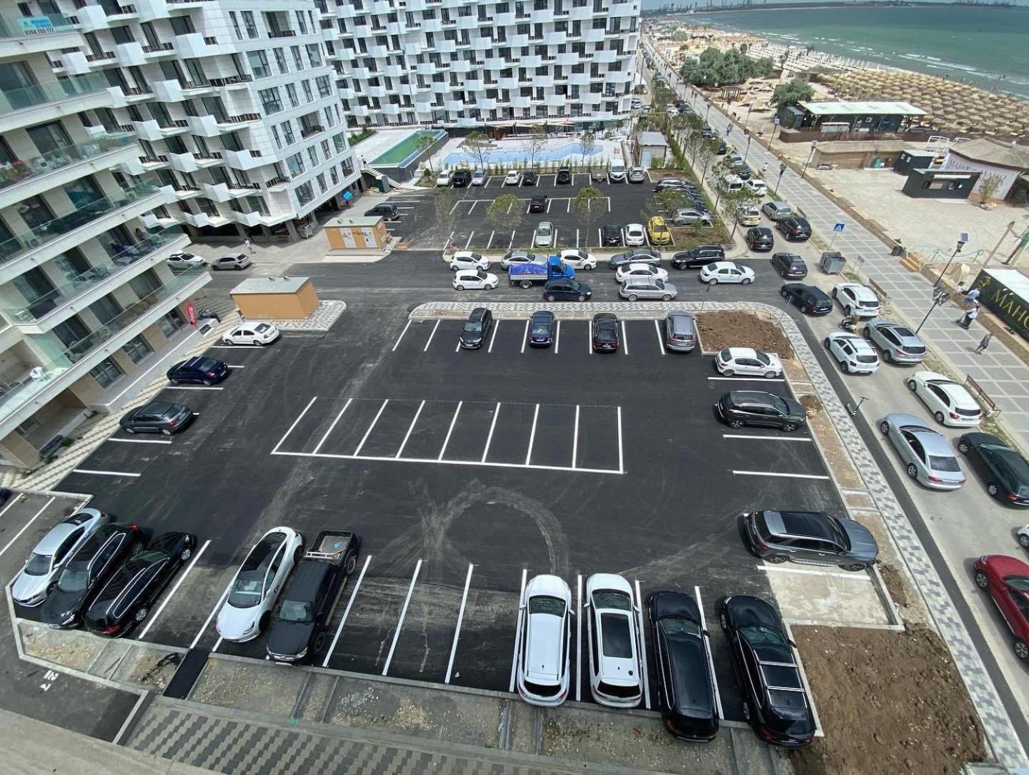 Apartament By the Sea