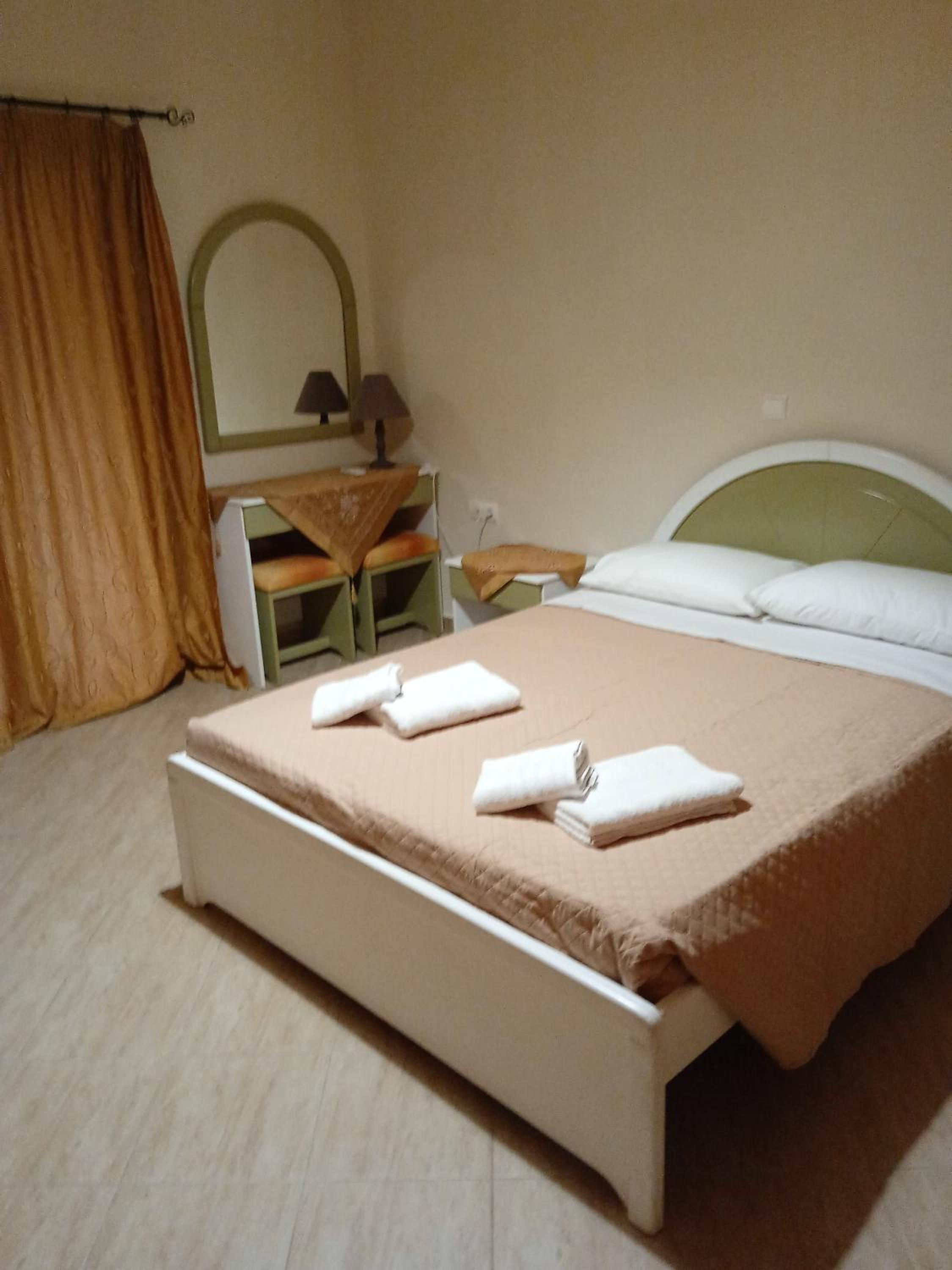 Rouveli Villa with Private Garden and Barbeque photo 2