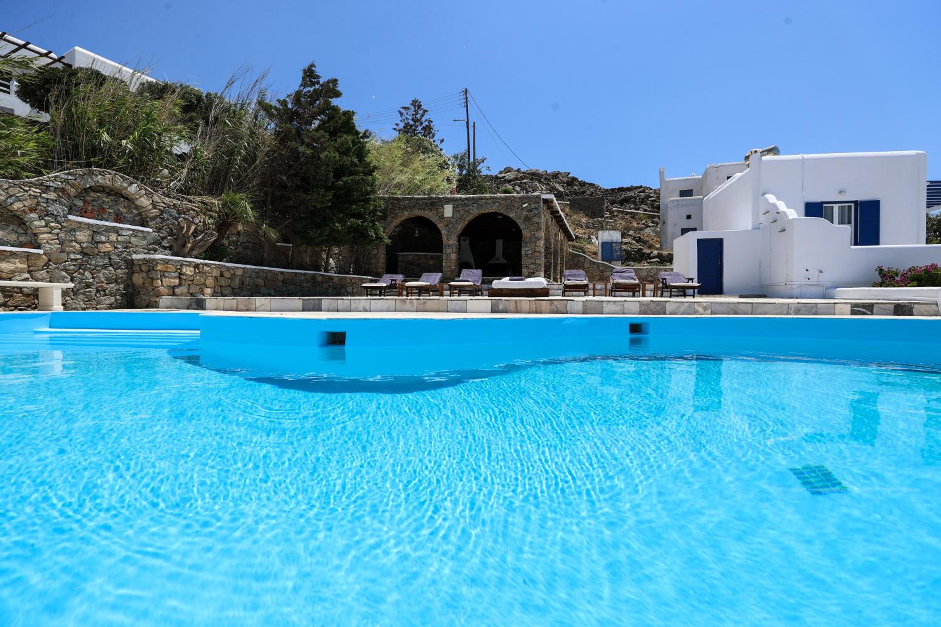 Mykonos in White