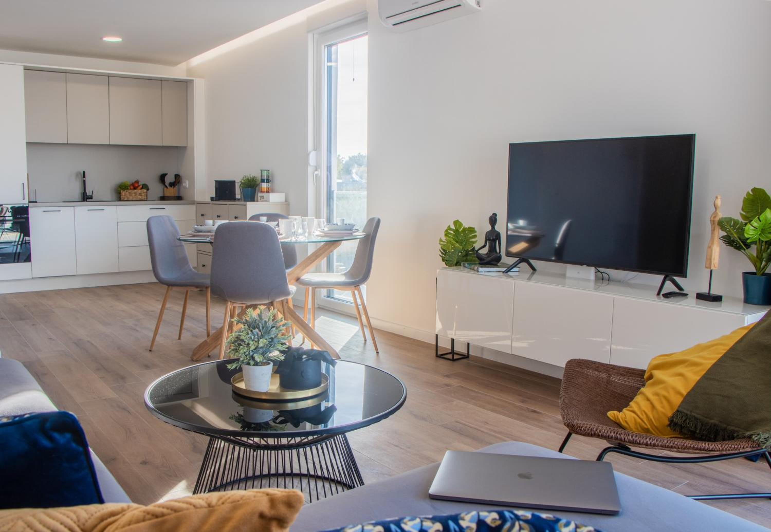 Apartment Navale with a roof terrace and a heated pool view 3