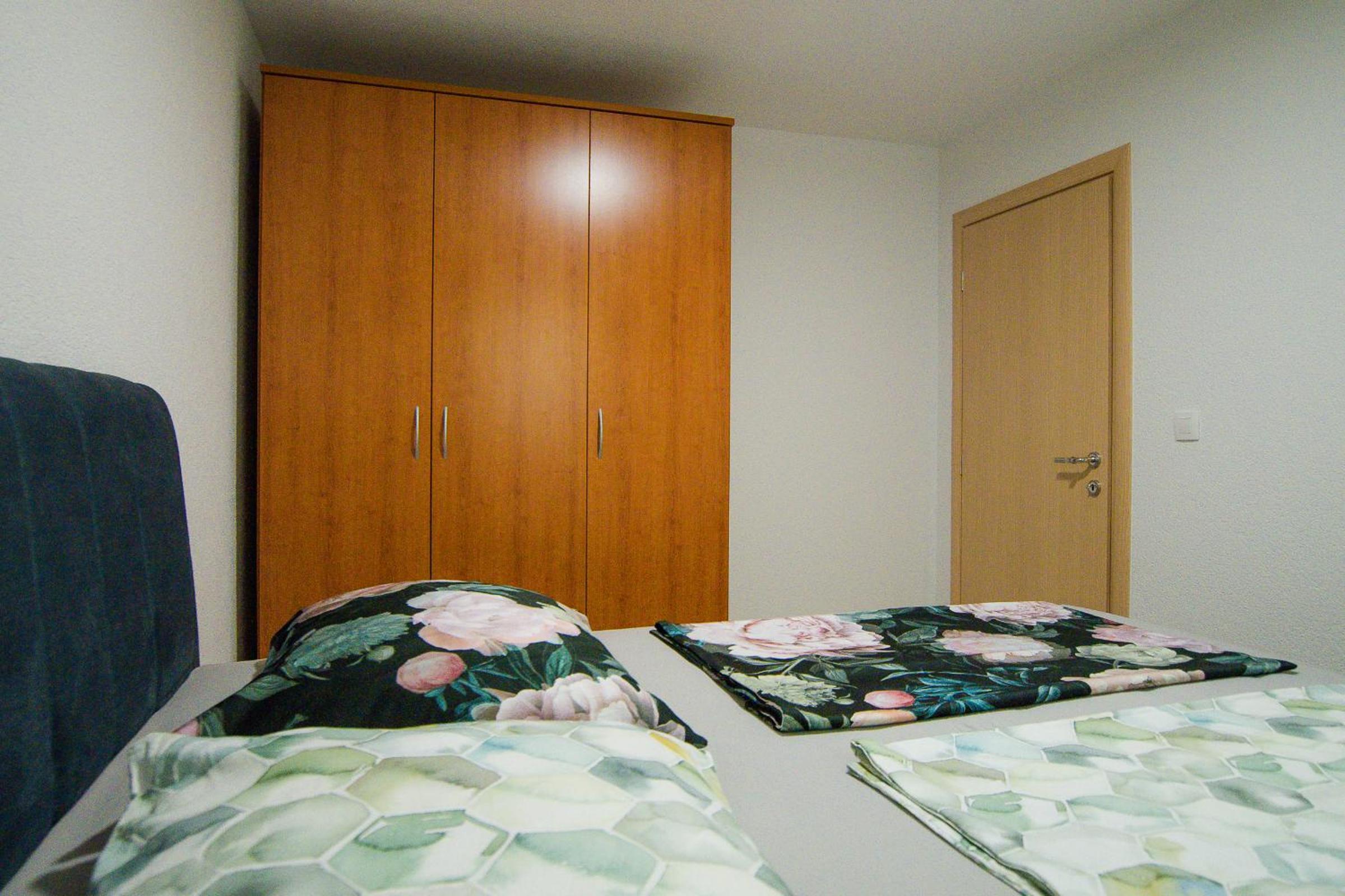Photo 42