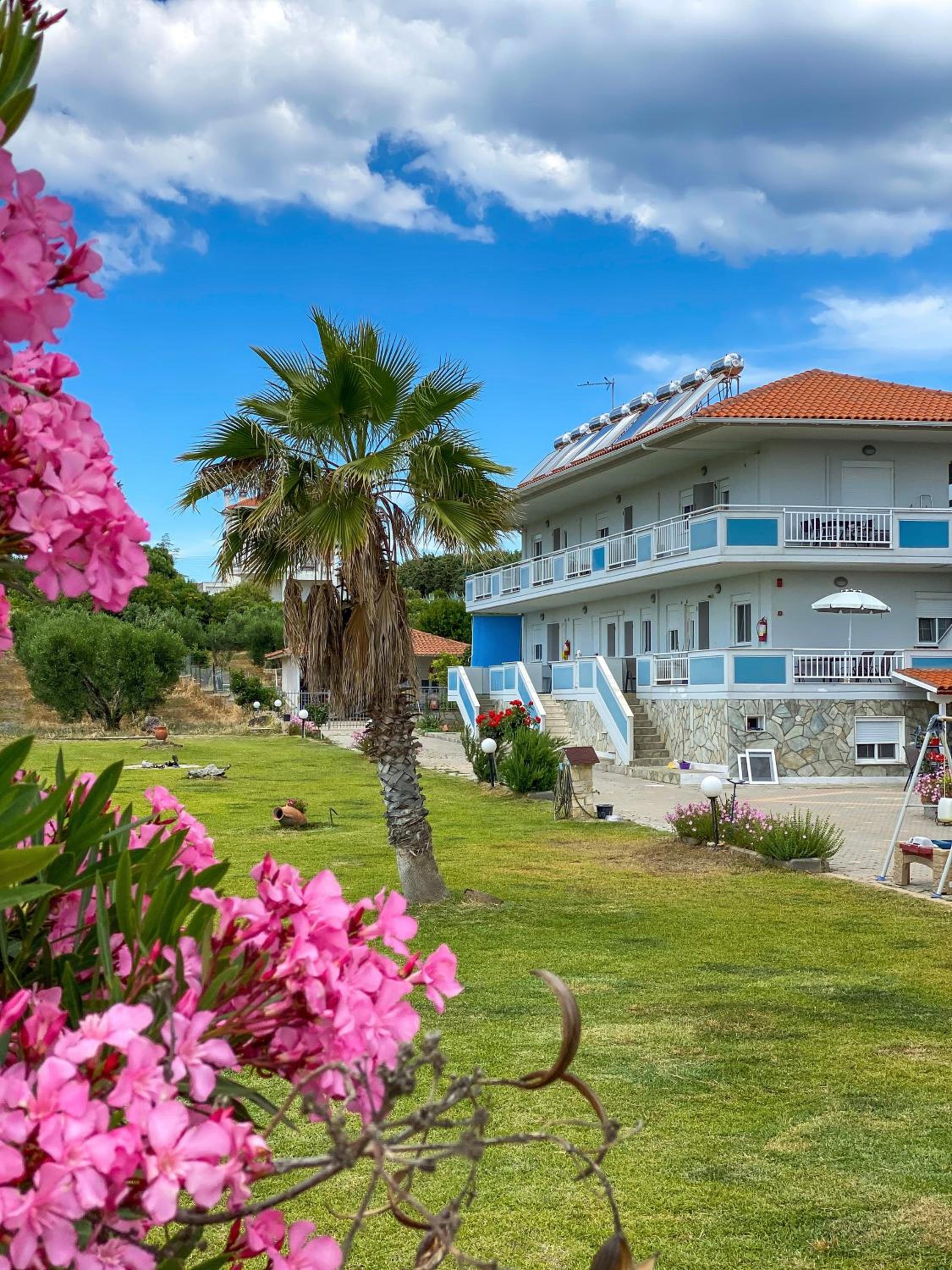 Seaview Aparthotel