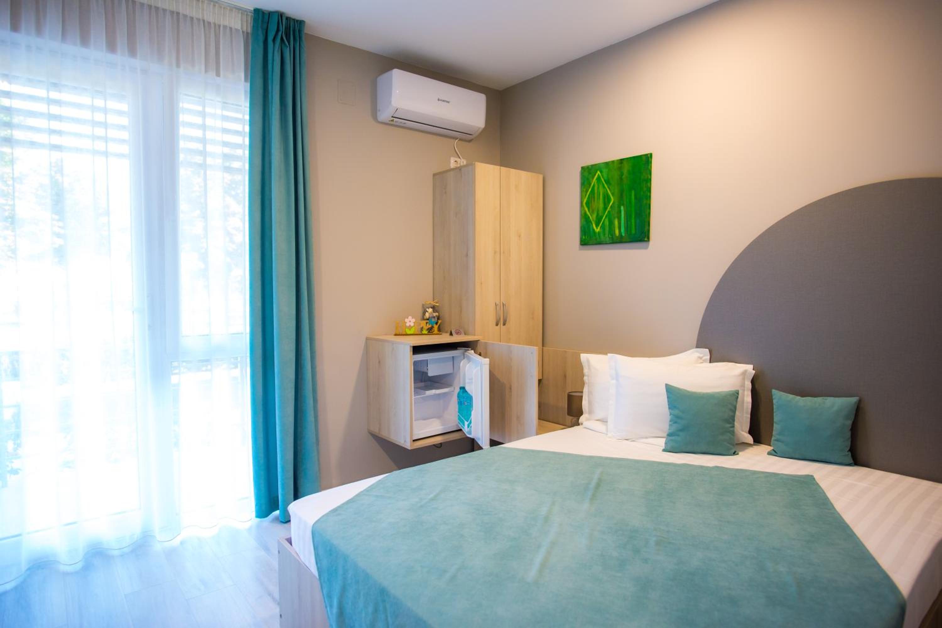 Photo 70