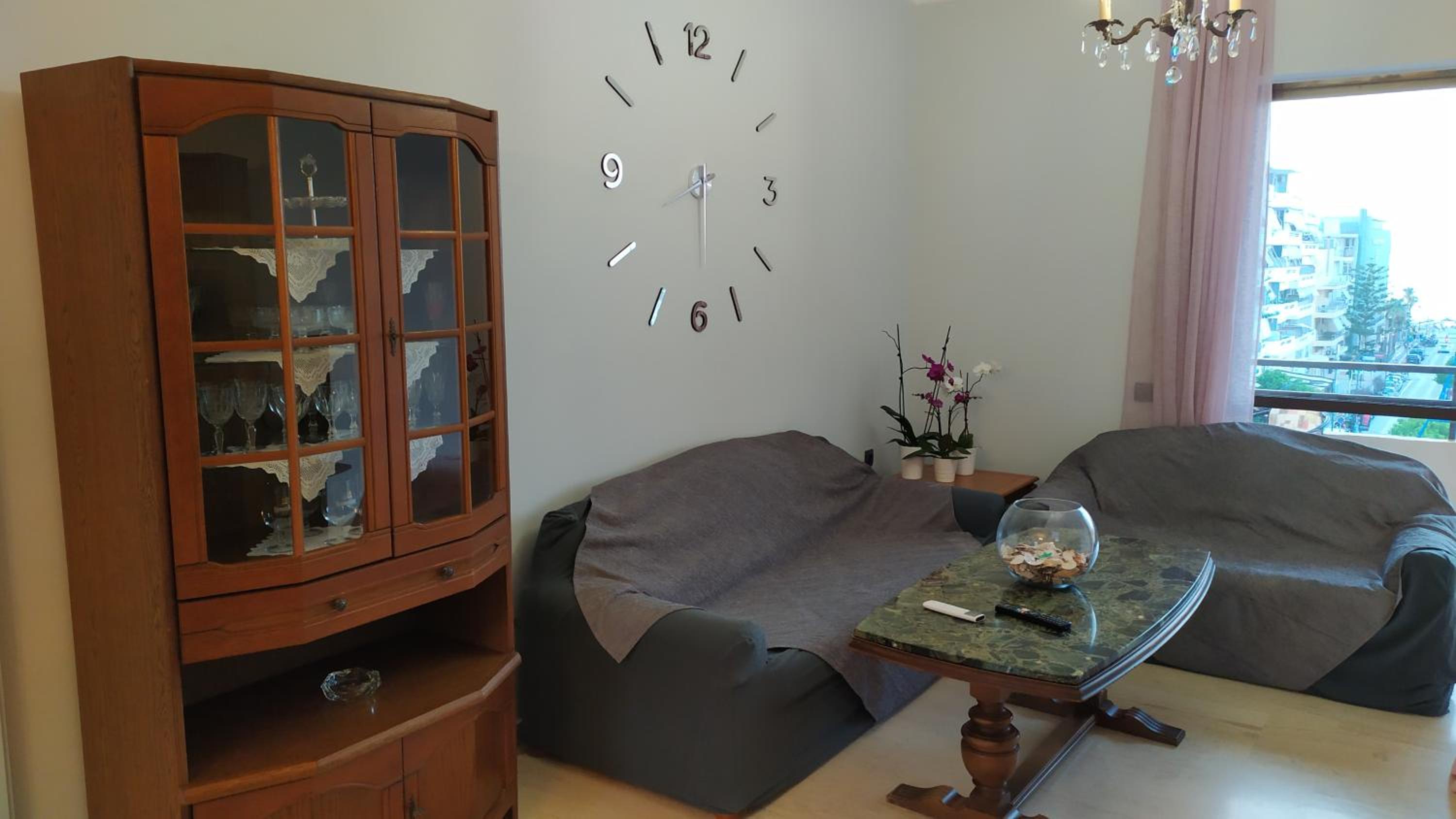 Erasmia Apt photo 2