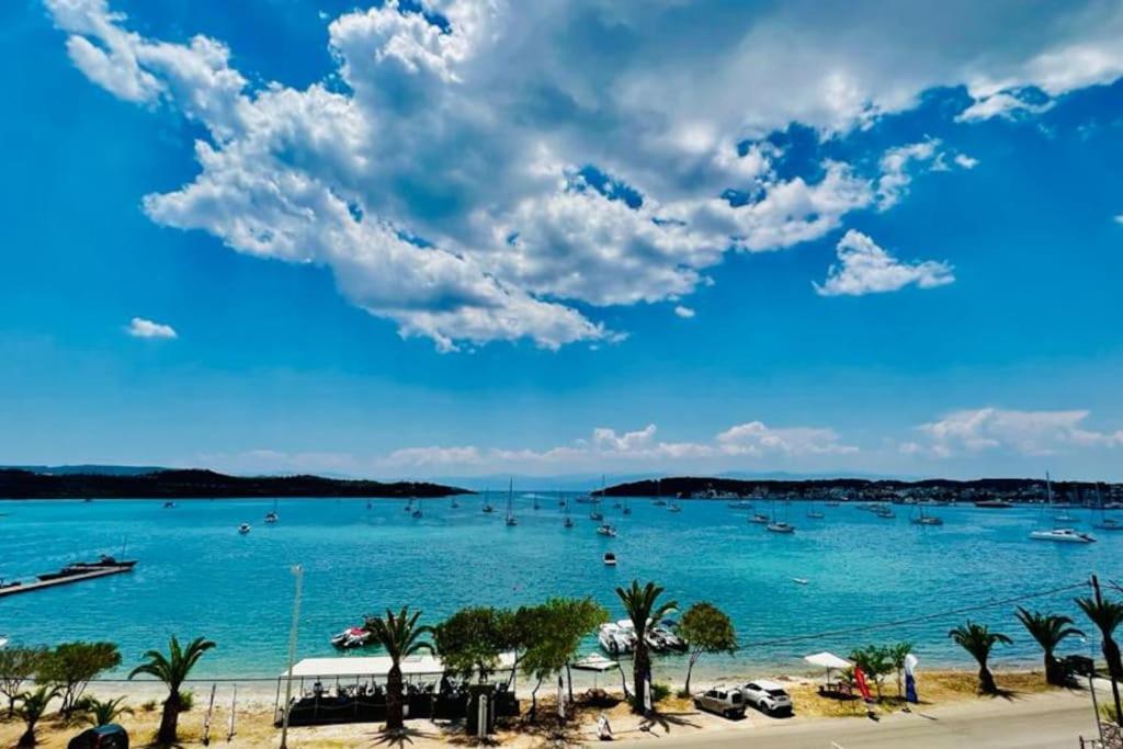 Chrysa's Dream - Dreamy Sea View at Spacious 3BR Apt in Porto Cheli view 2