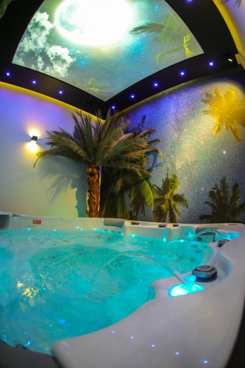 Apartament Księżycowy z jacuzzi view 3