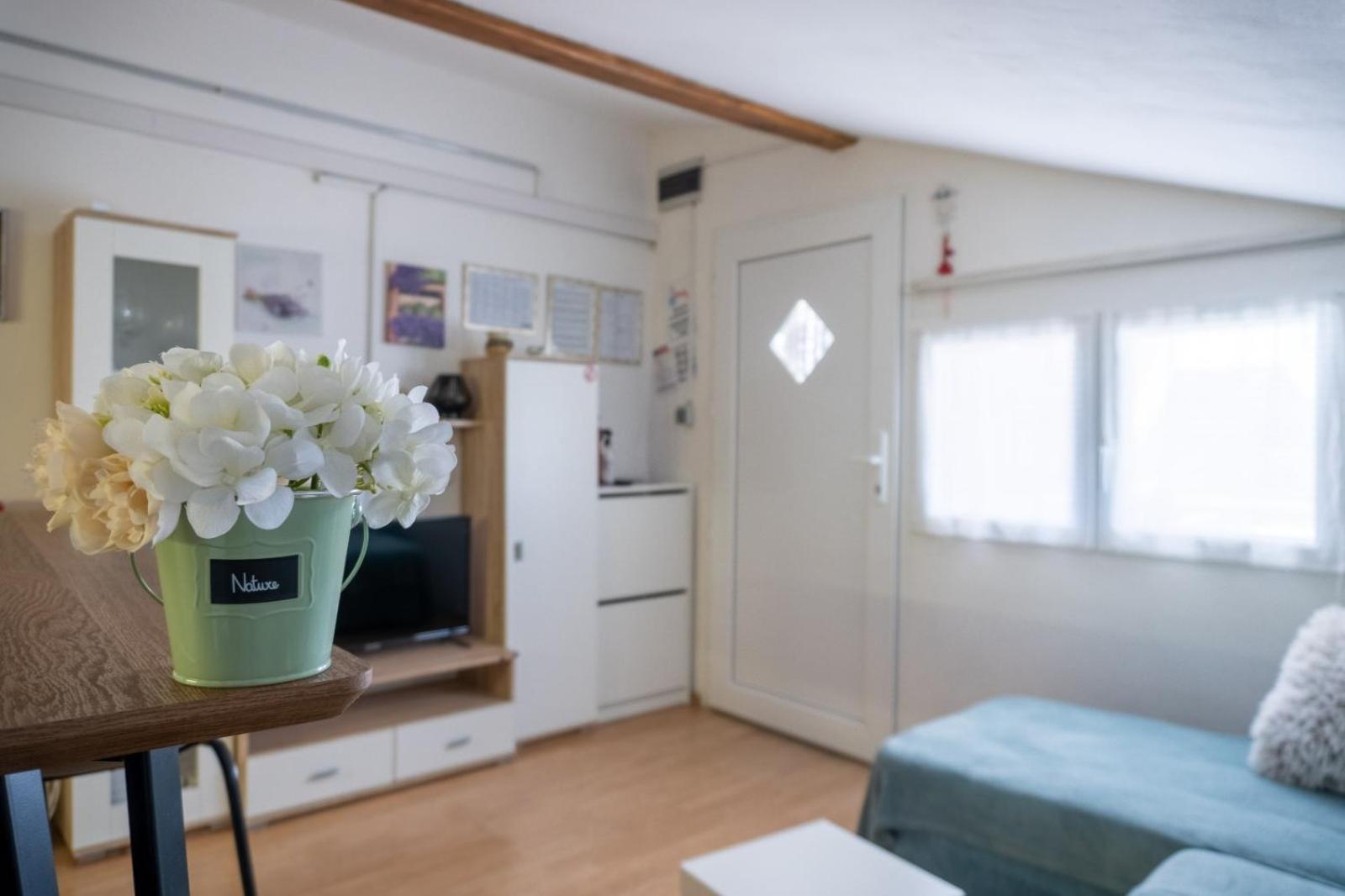 Apartman Mira
