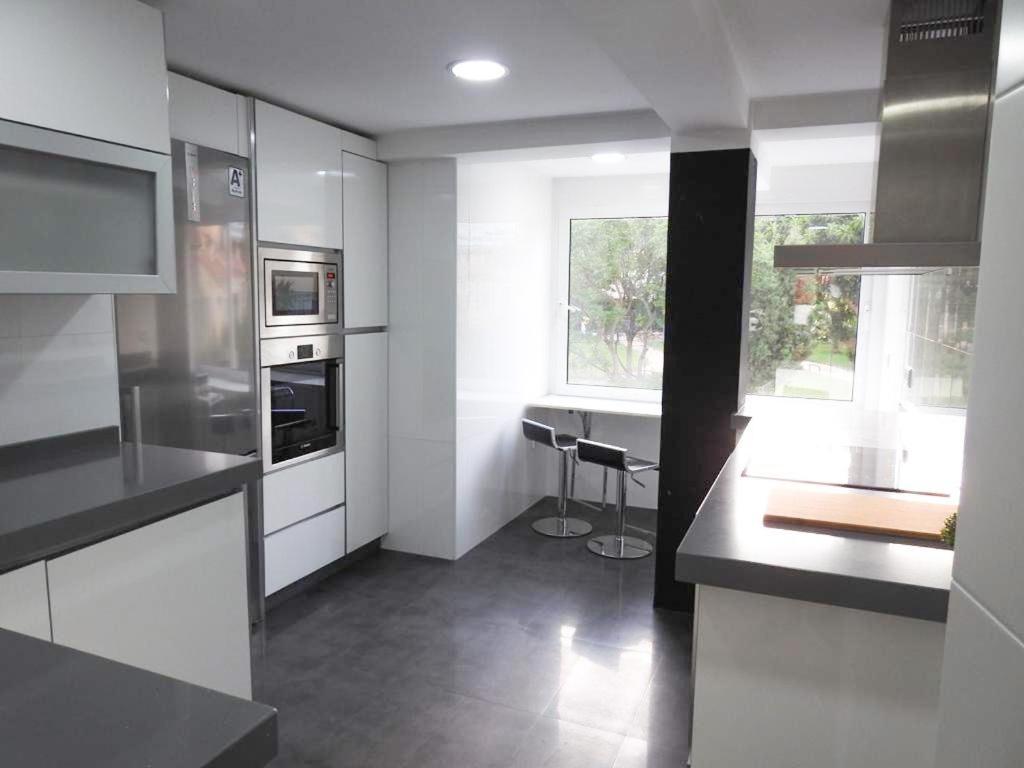 Carihuela Beach Suite Apartment
