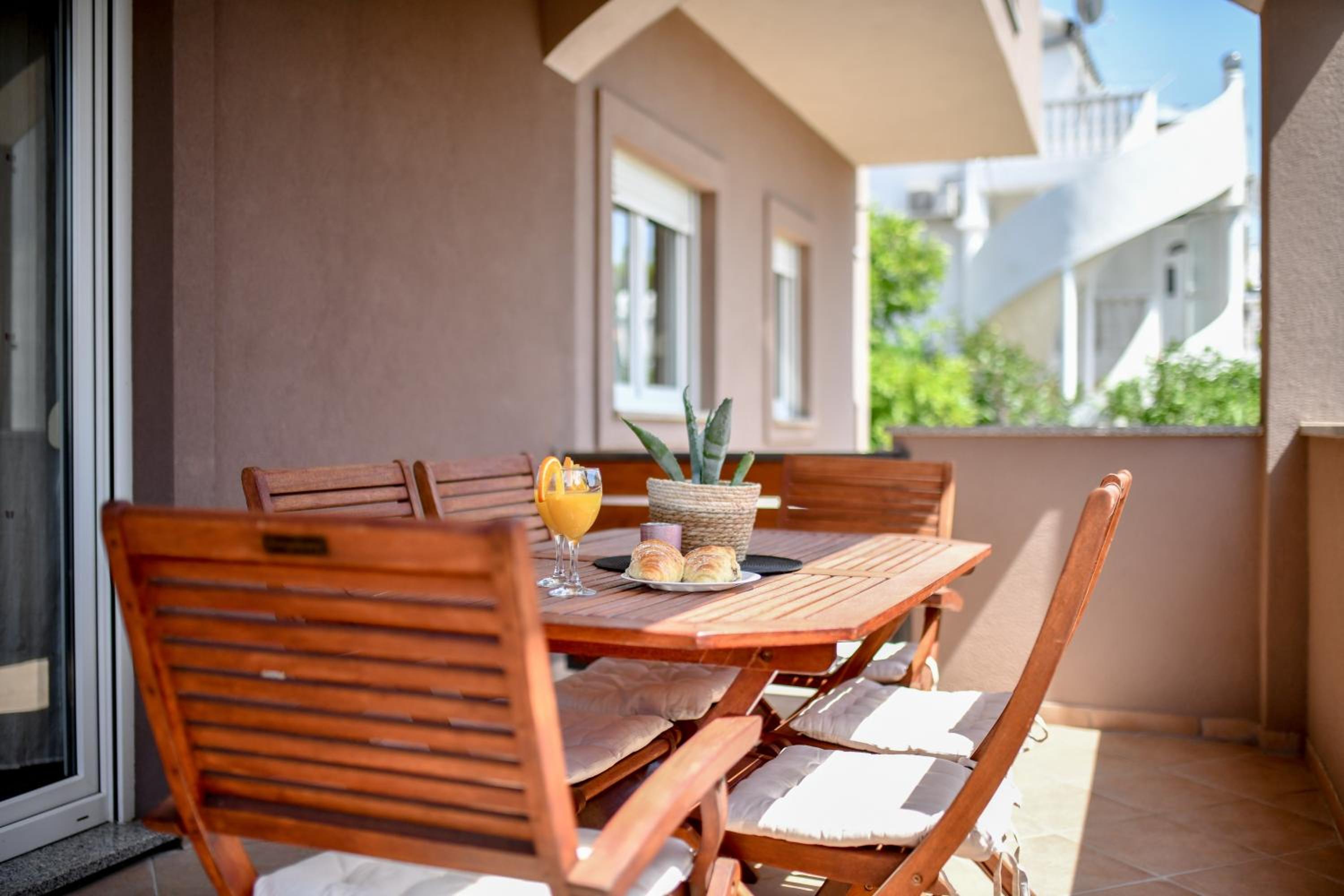Apartment Batena view 2