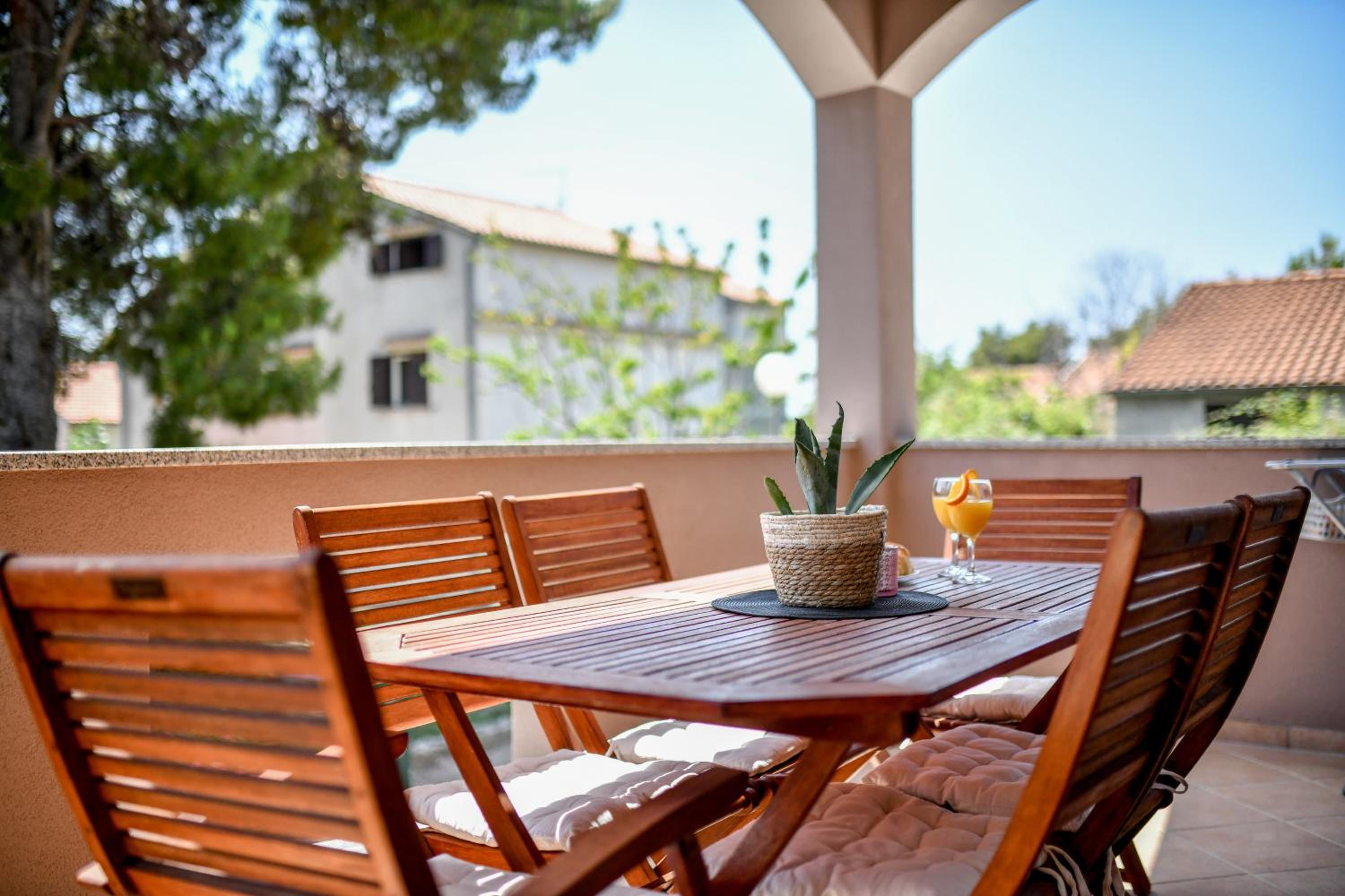Apartment Batena view 3