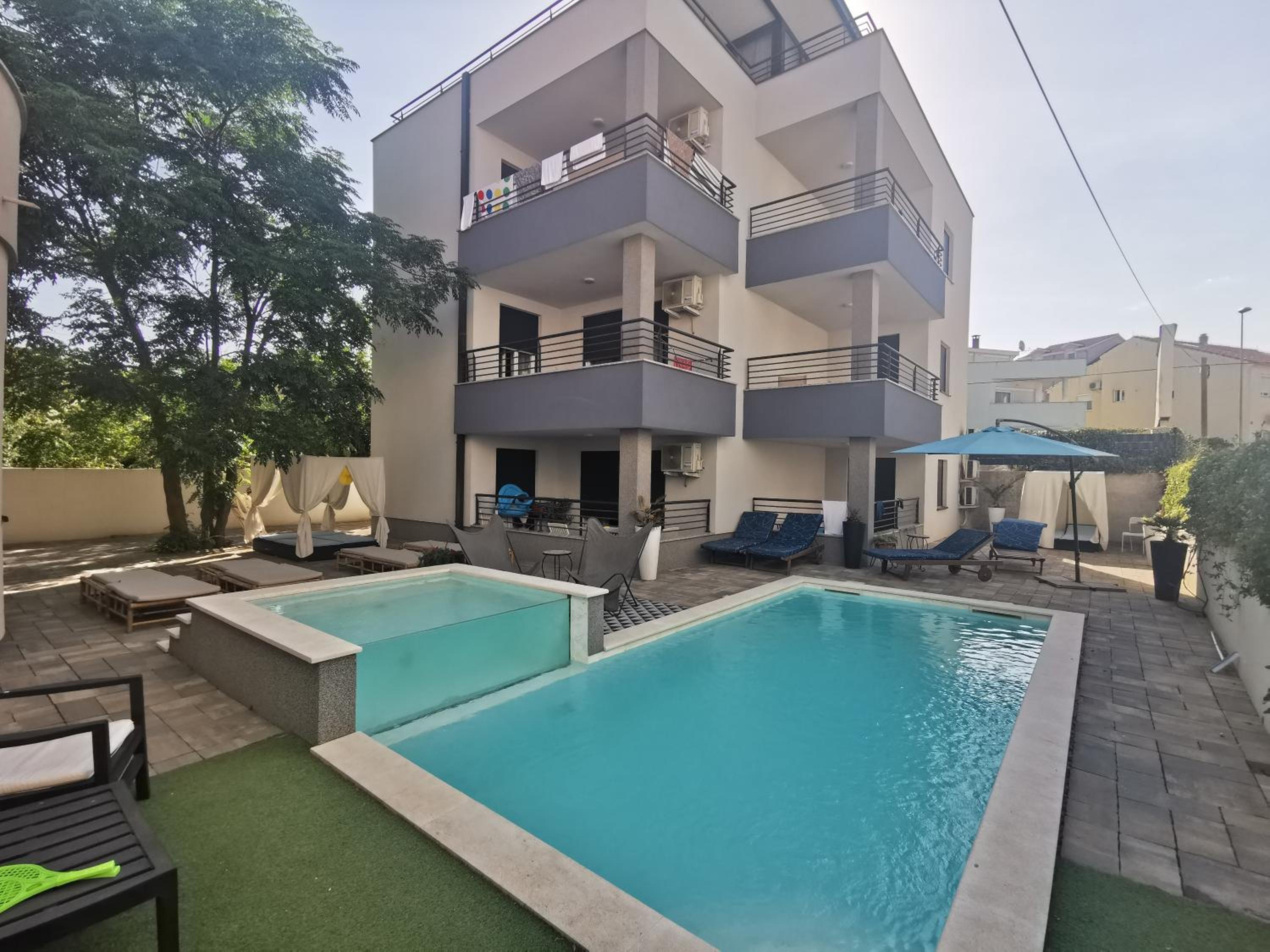 Hotel Apartments Marta