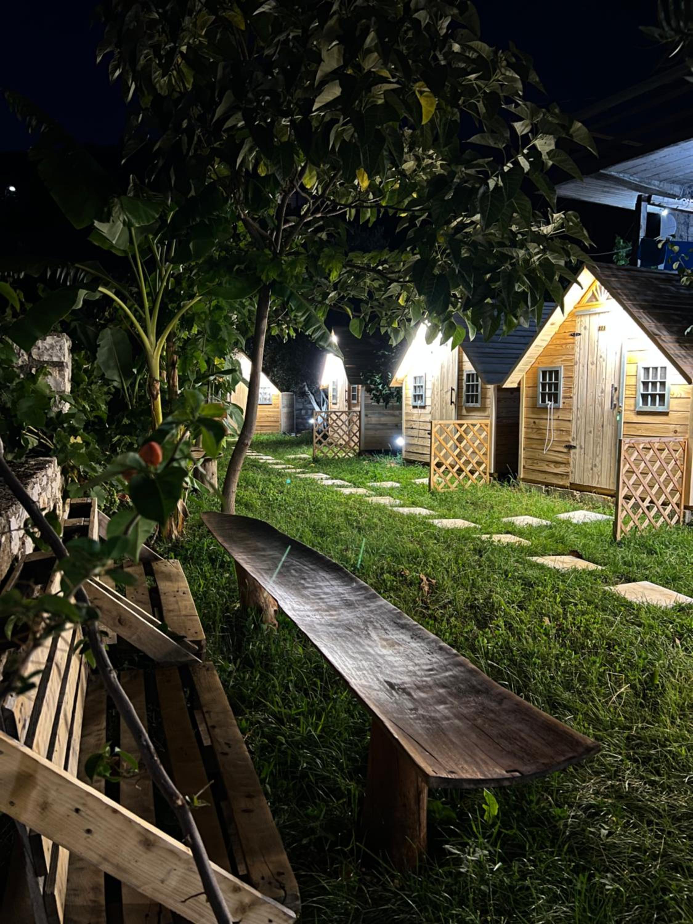 Camping Albania-Secret Village Den