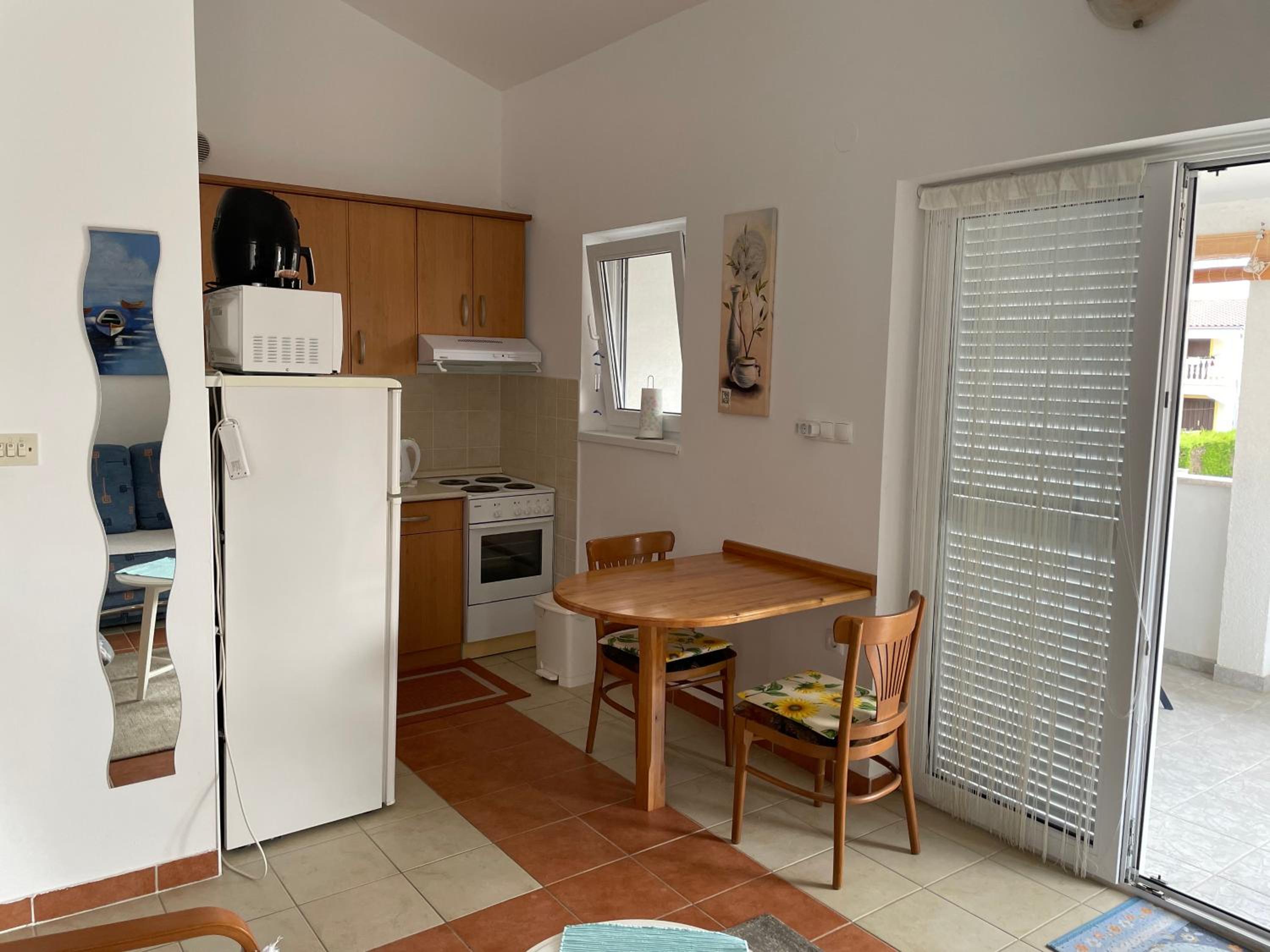 Apartment Near The Beach view 3