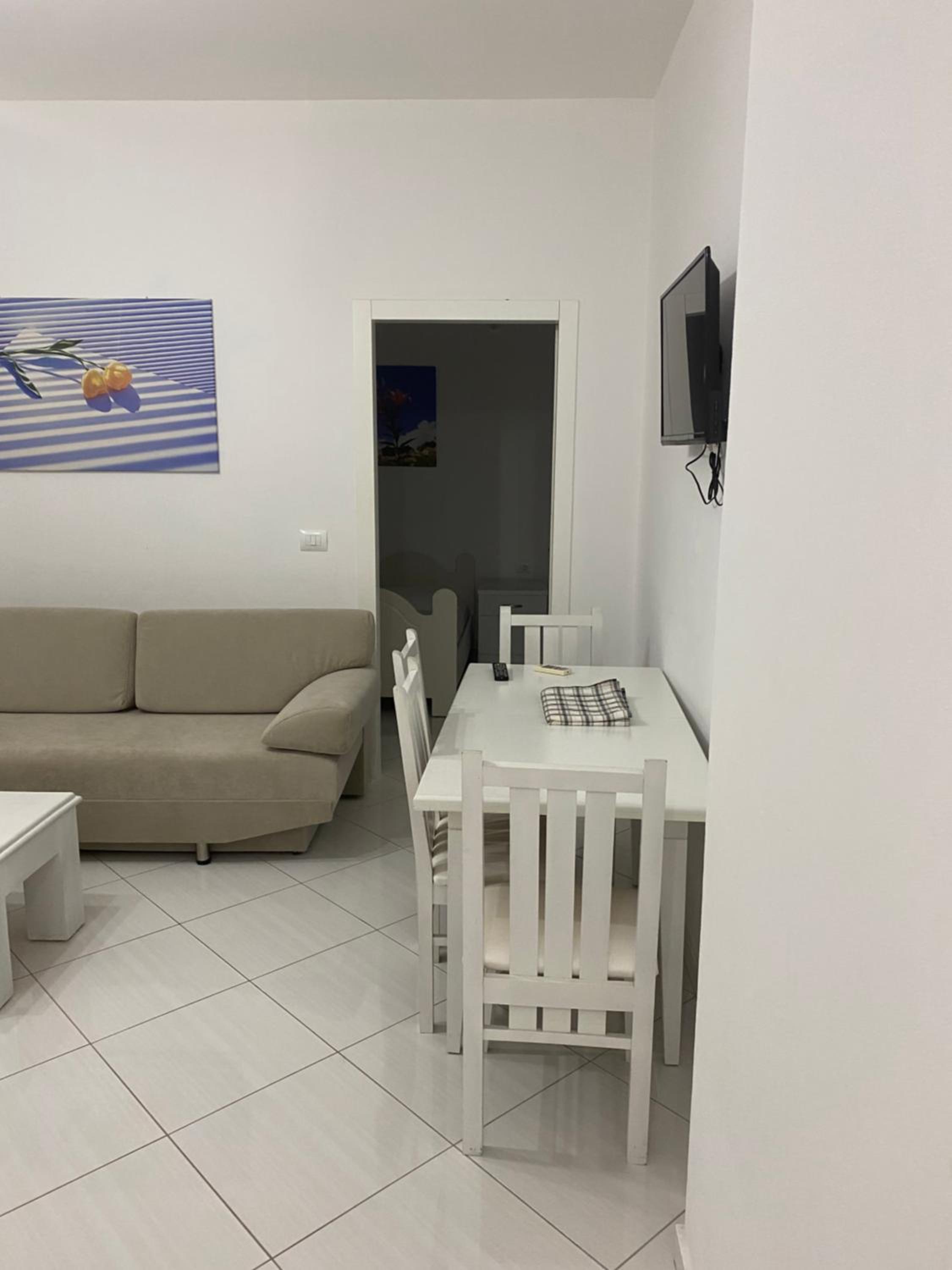 Eleana Apartments
