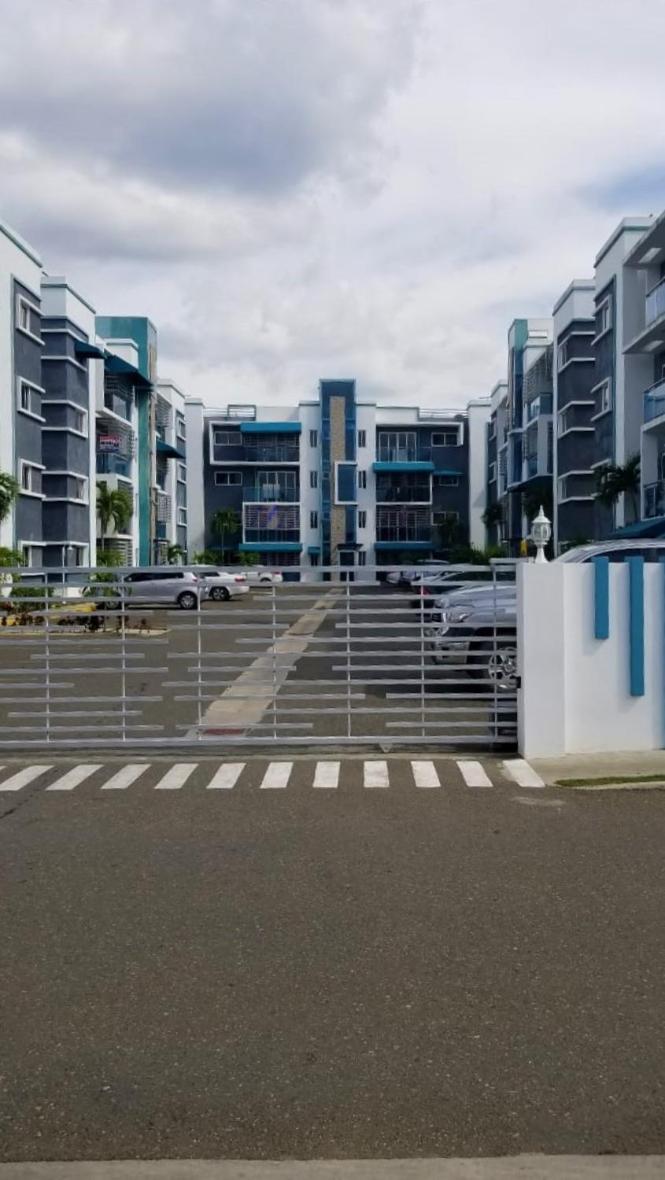 Caribean Dreams Apartement Beautiful Pool and Gym