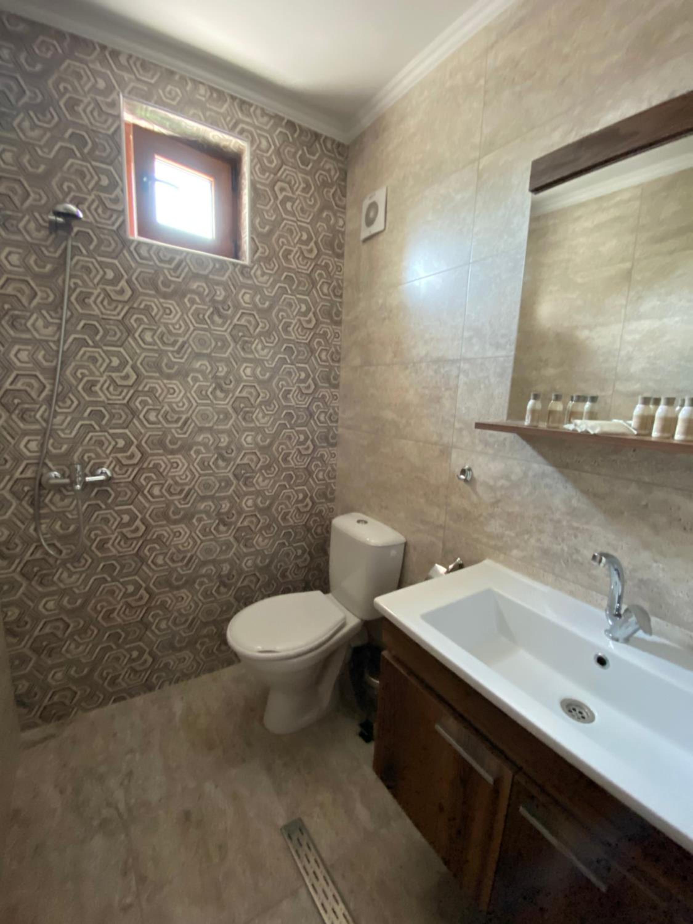 Villa Aqua Family Hotel