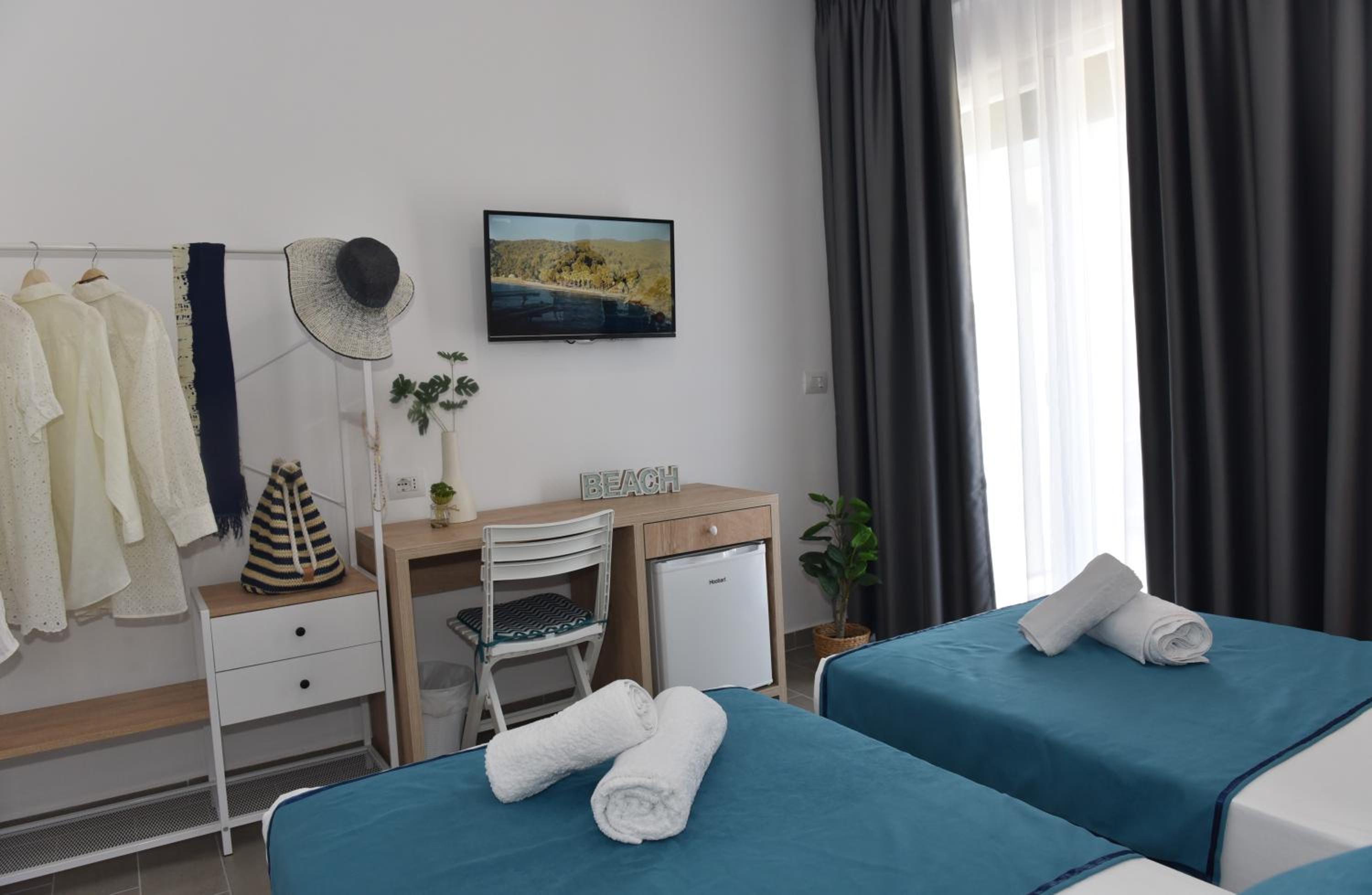 Amar Rooms