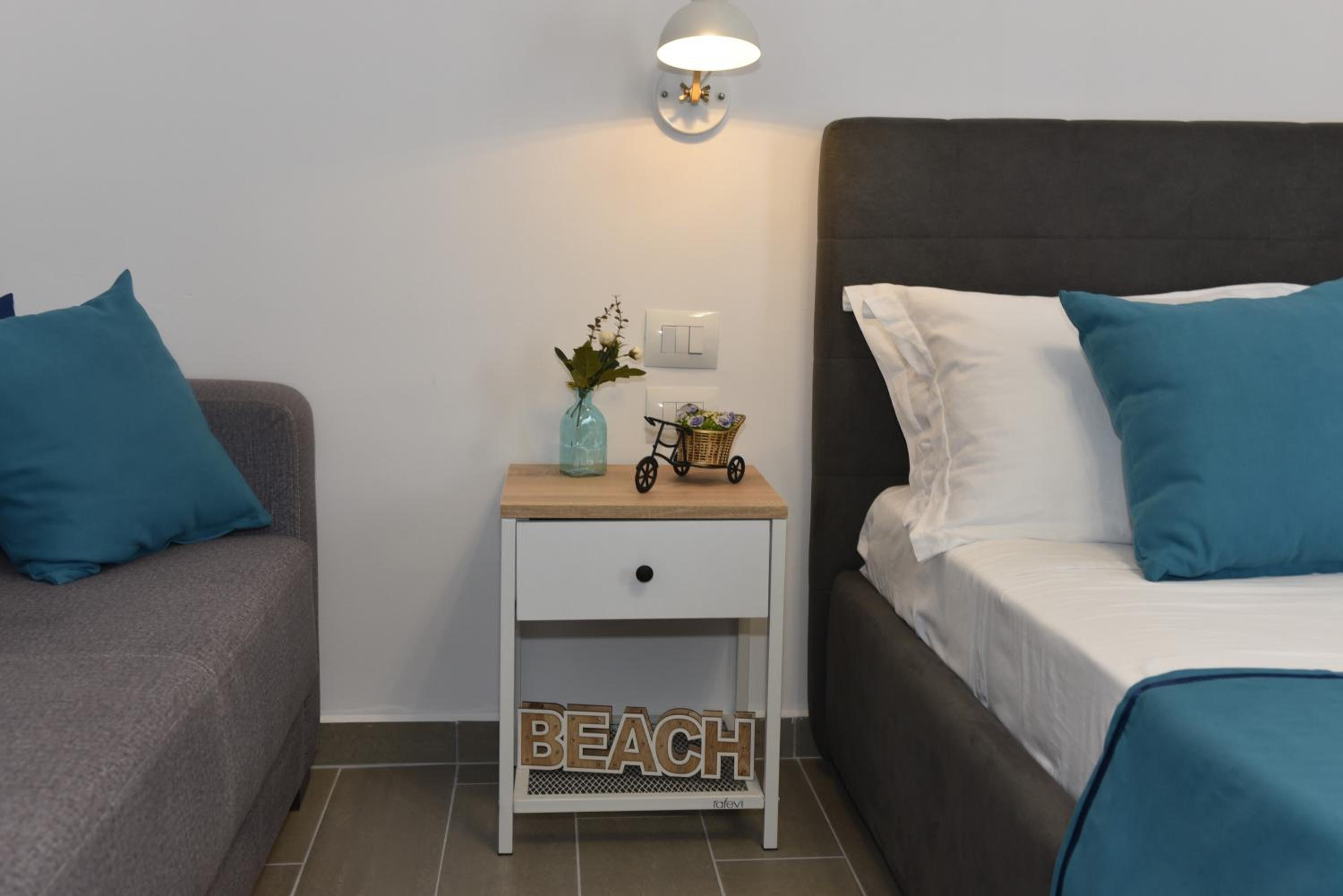 Amar Rooms