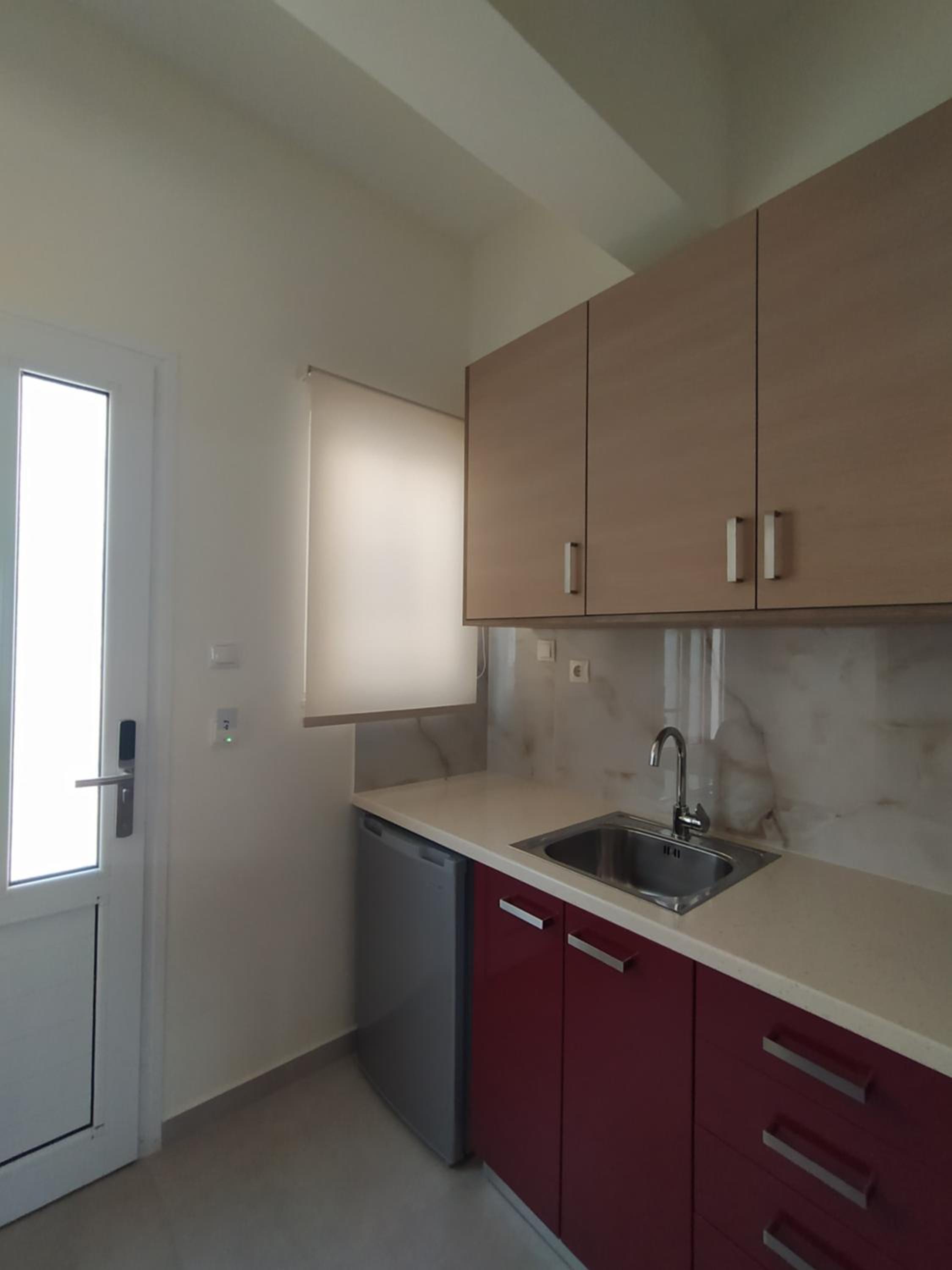 Chrysanthe's Apartments No2