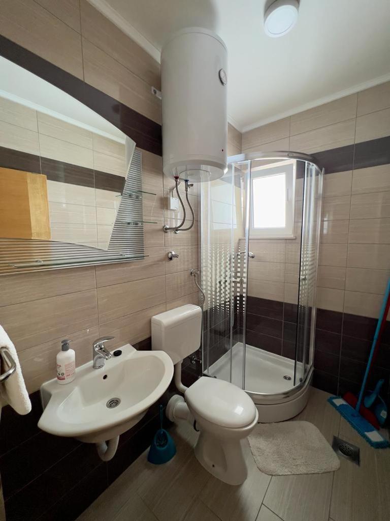 Apartments Obad
