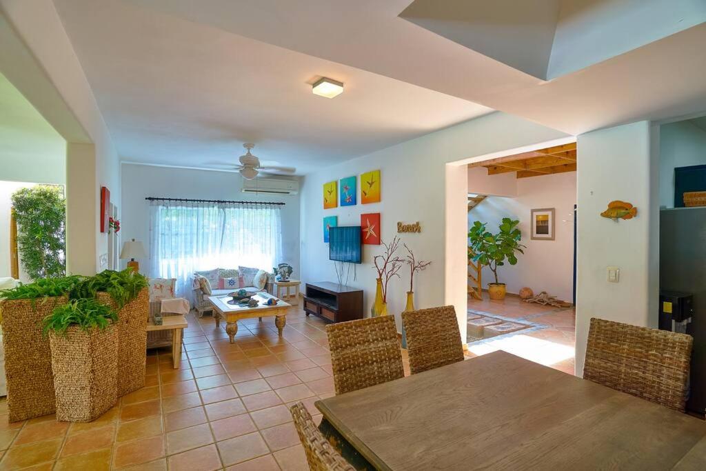 Fantastic Harmony Beach Villa in El Portillo view 2