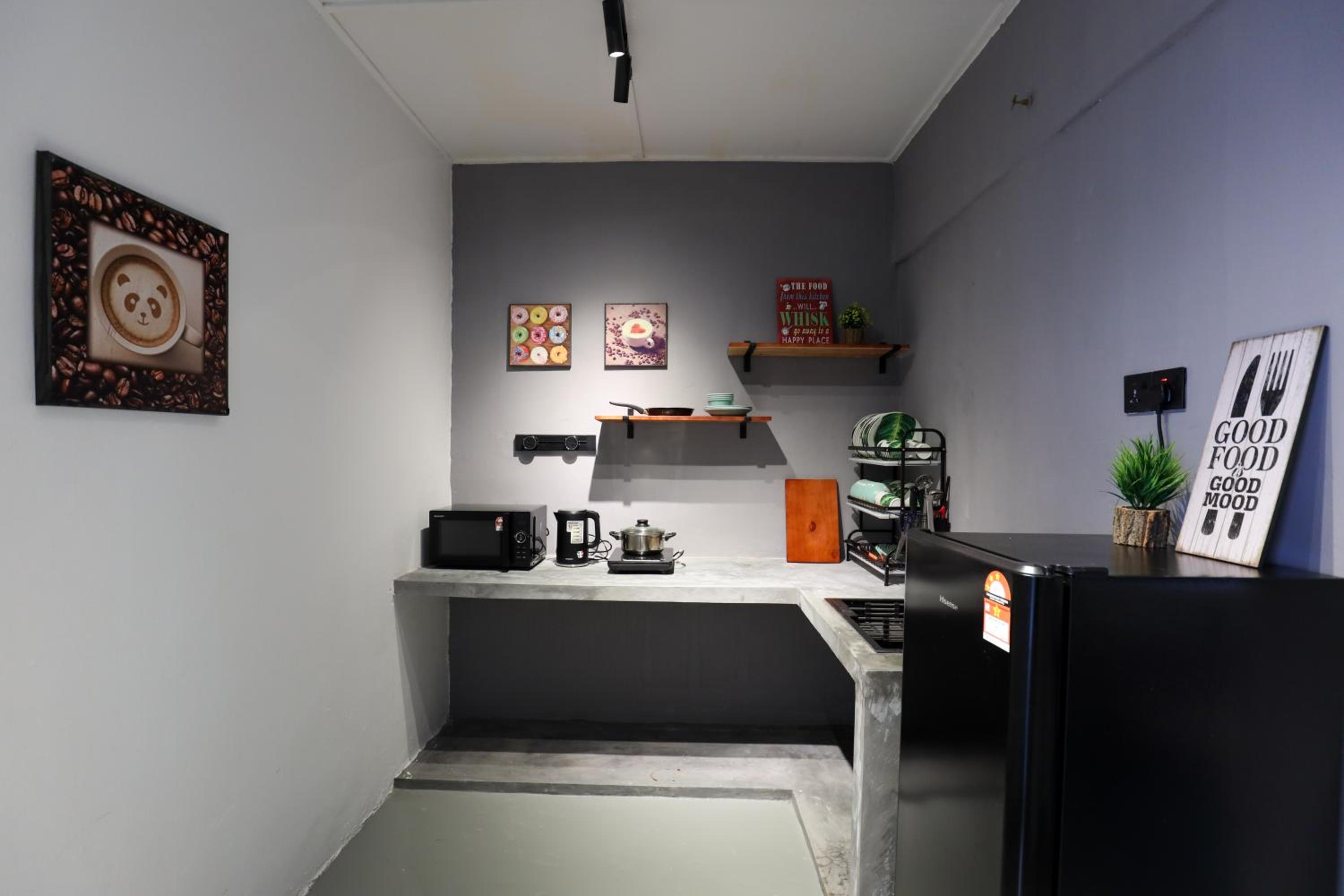 Cozy Homestay with Karaoke System & Pool Table