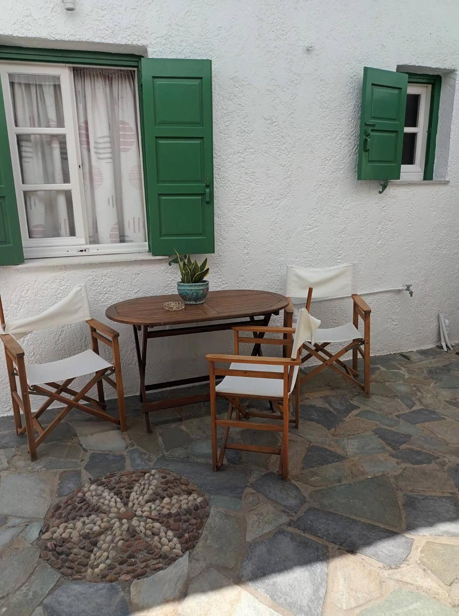 outdoor BBQ area