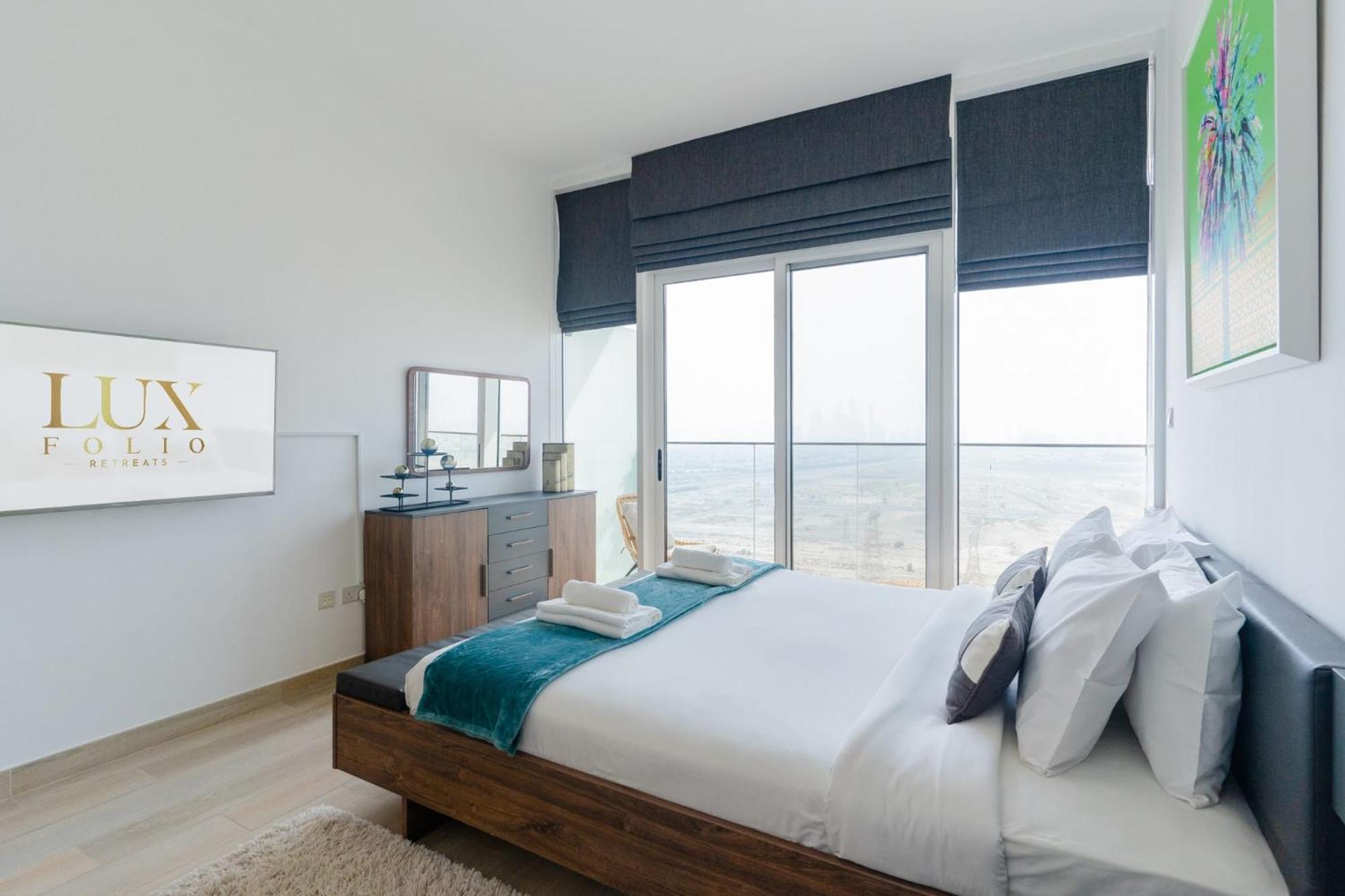 LUXFolio Retreats - Marina Skyline Bloom Towers