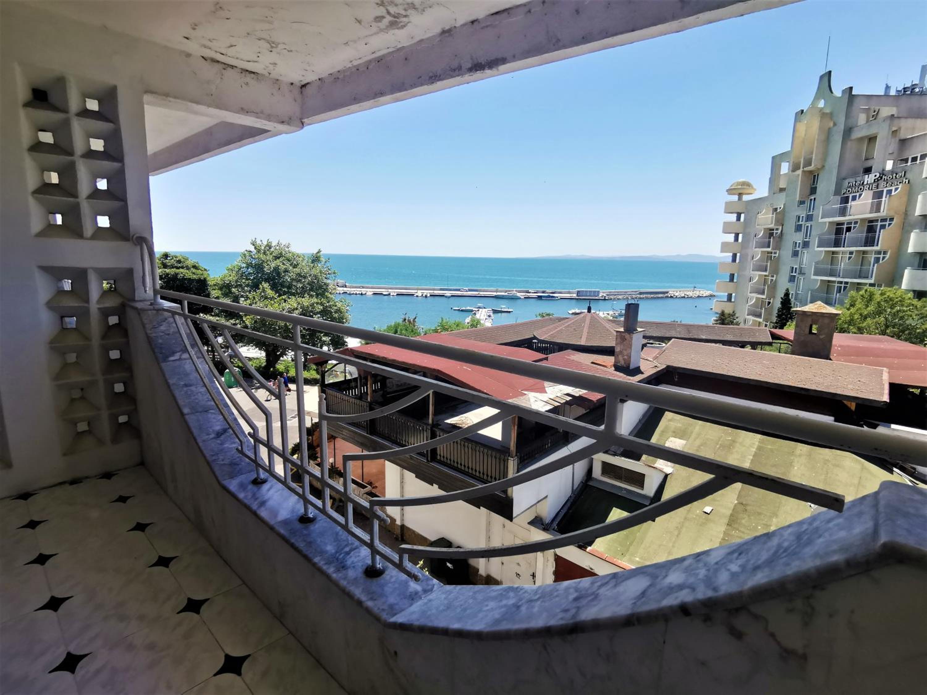 Lazur SeaView Apartment view 2
