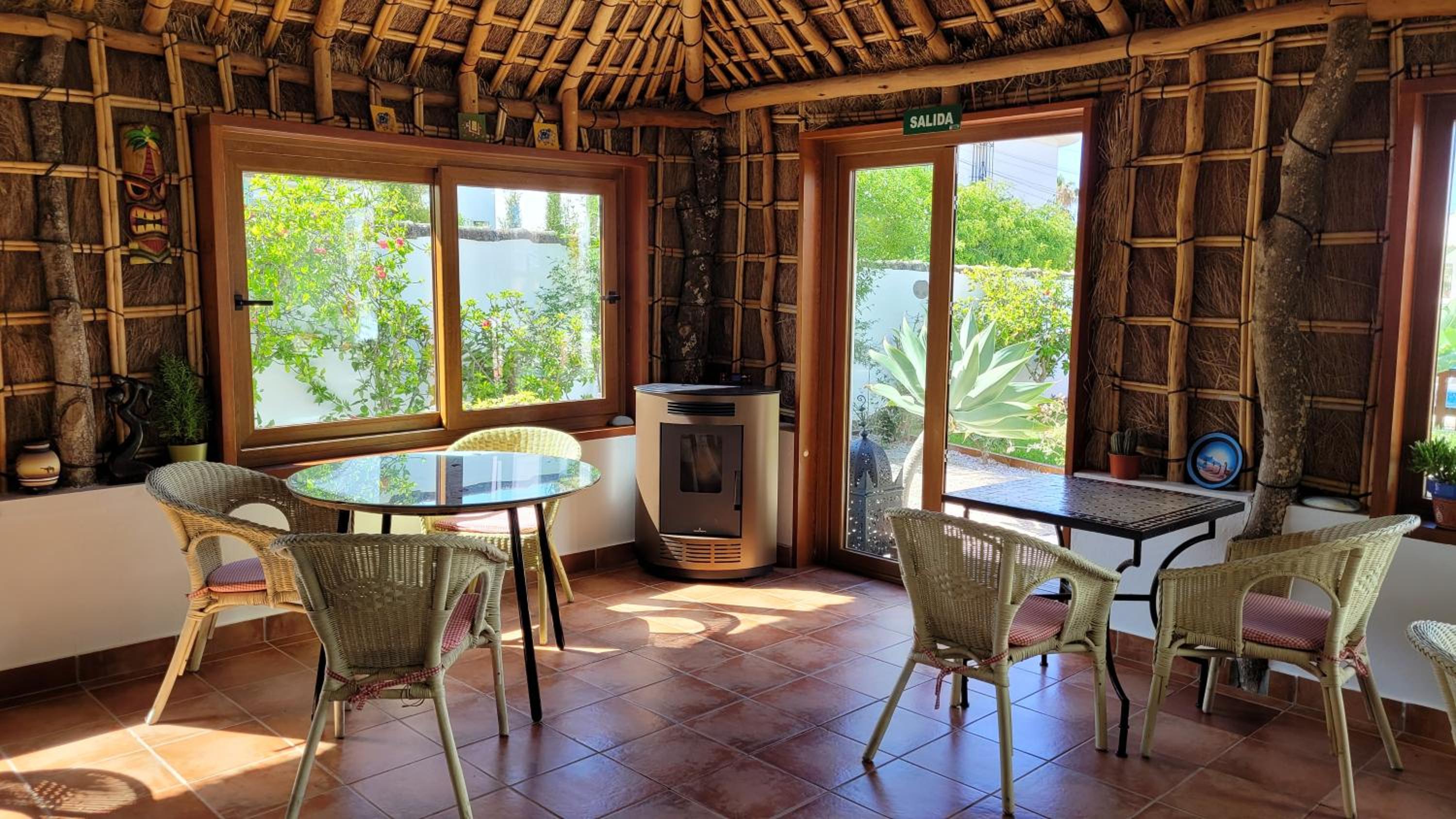 Hostal Casa Arco Iris (Playa)
