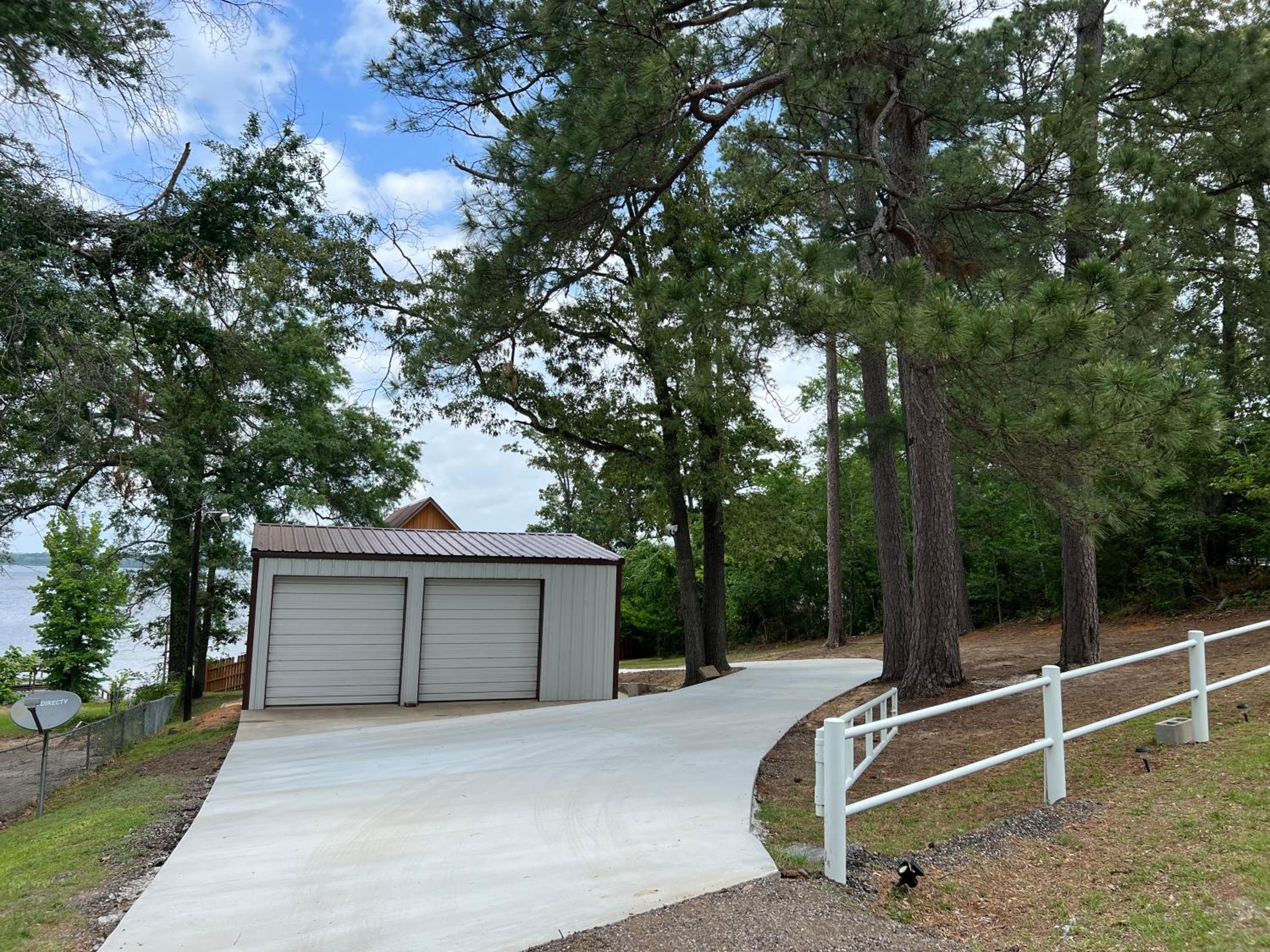 Lakefront Oasis with Private Boat Dock on Lake Palestine
