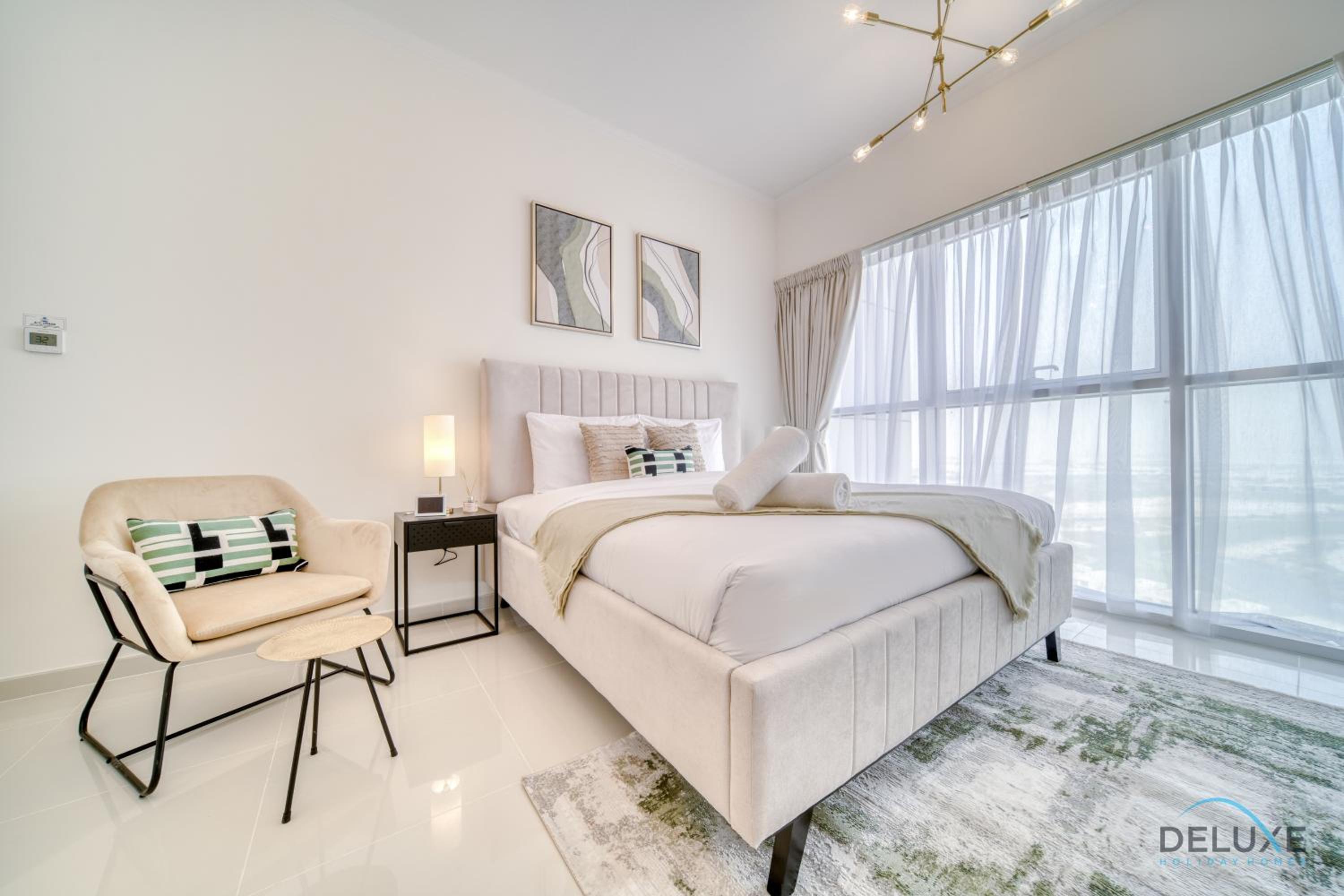 Soothing Studio at Carson A DAMAC Hills Dubailand by Deluxe Holiday Homes