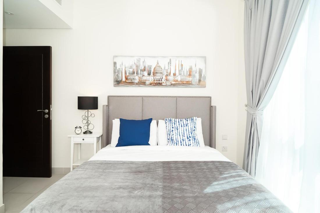 HiGuests - Dazzling Apt With Panoramic View Near Burj Khalifa photo 3