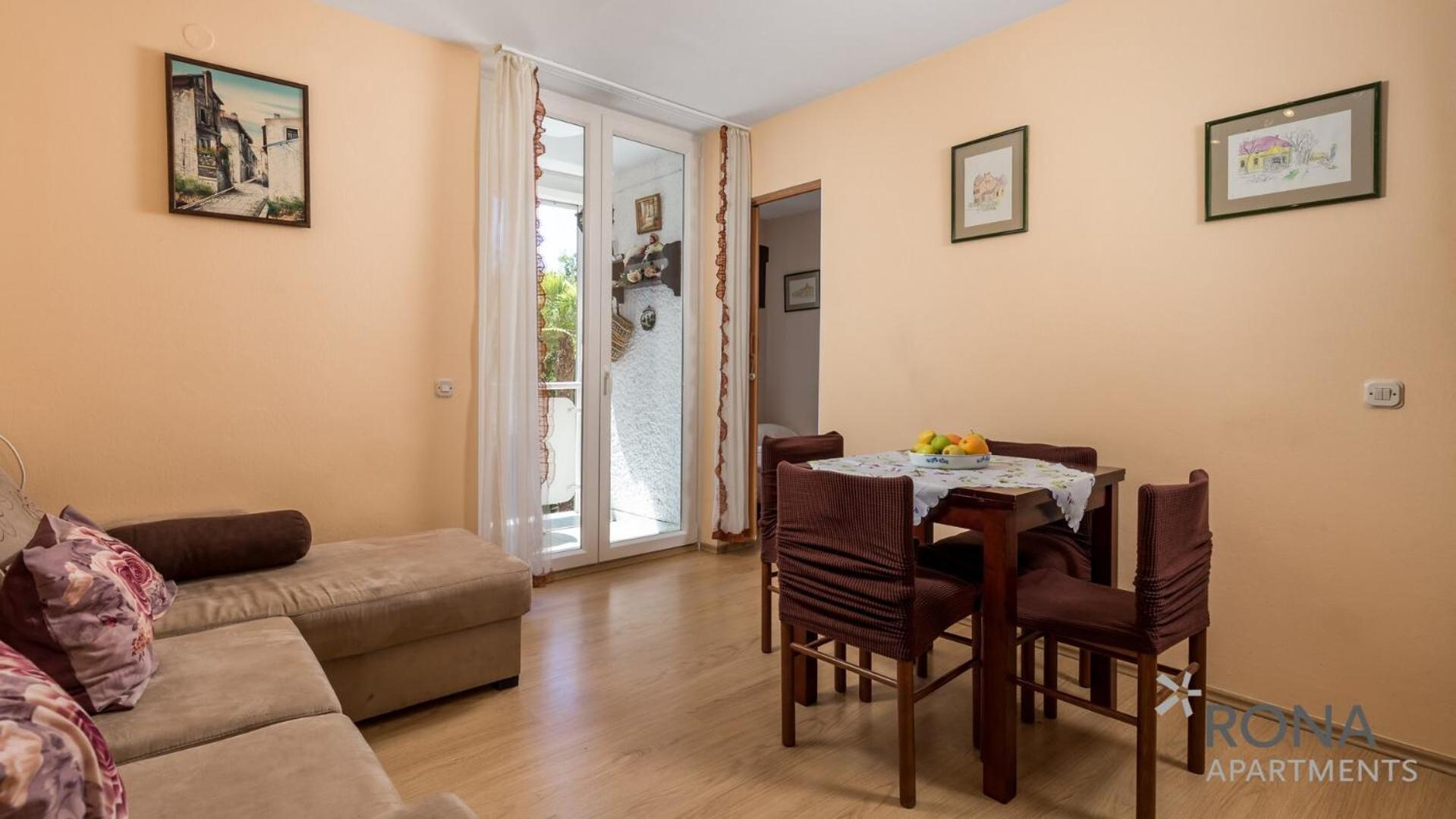 Rona apartment Zdenka view 3