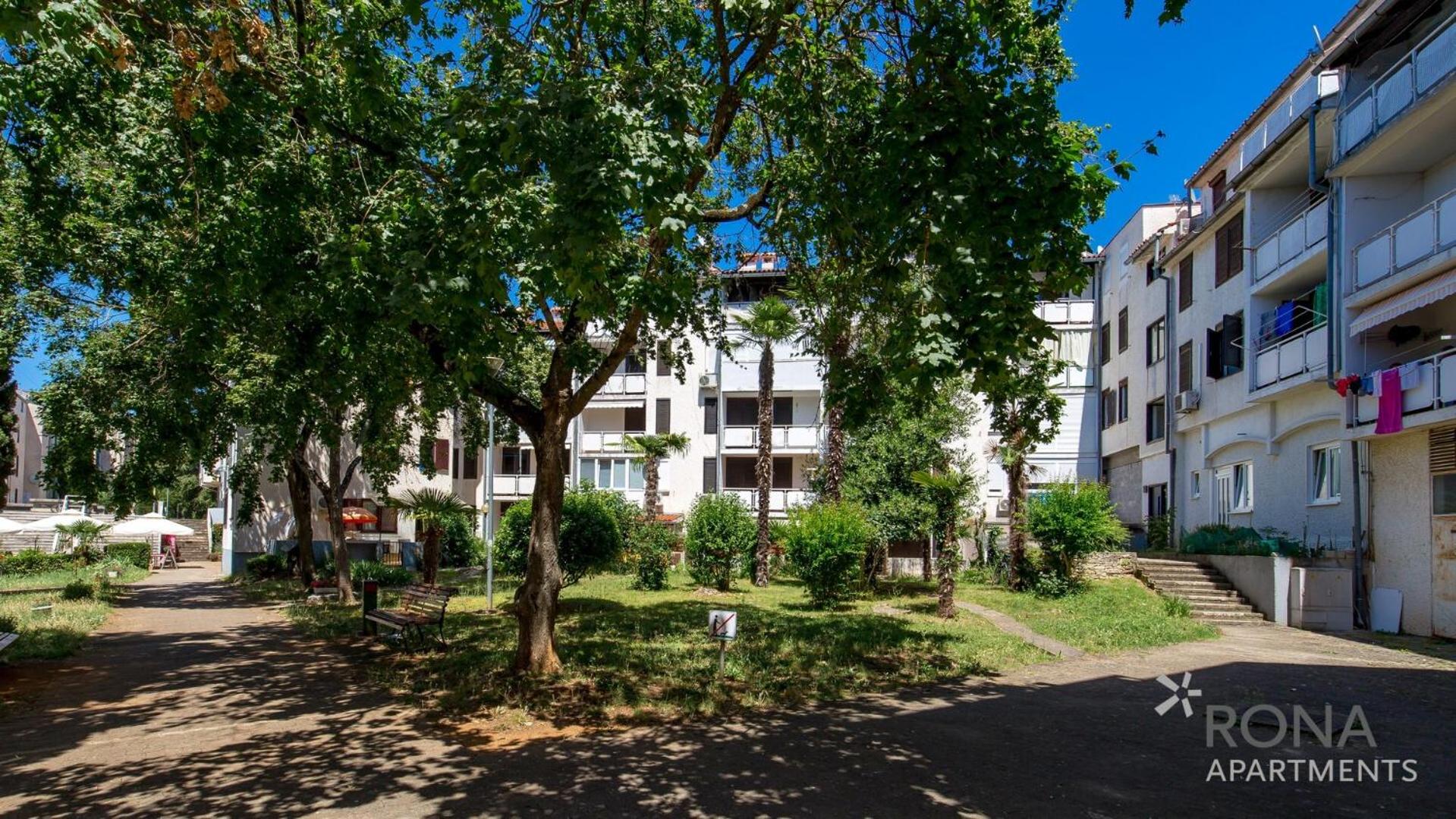 Rona apartment Zdenka view 5