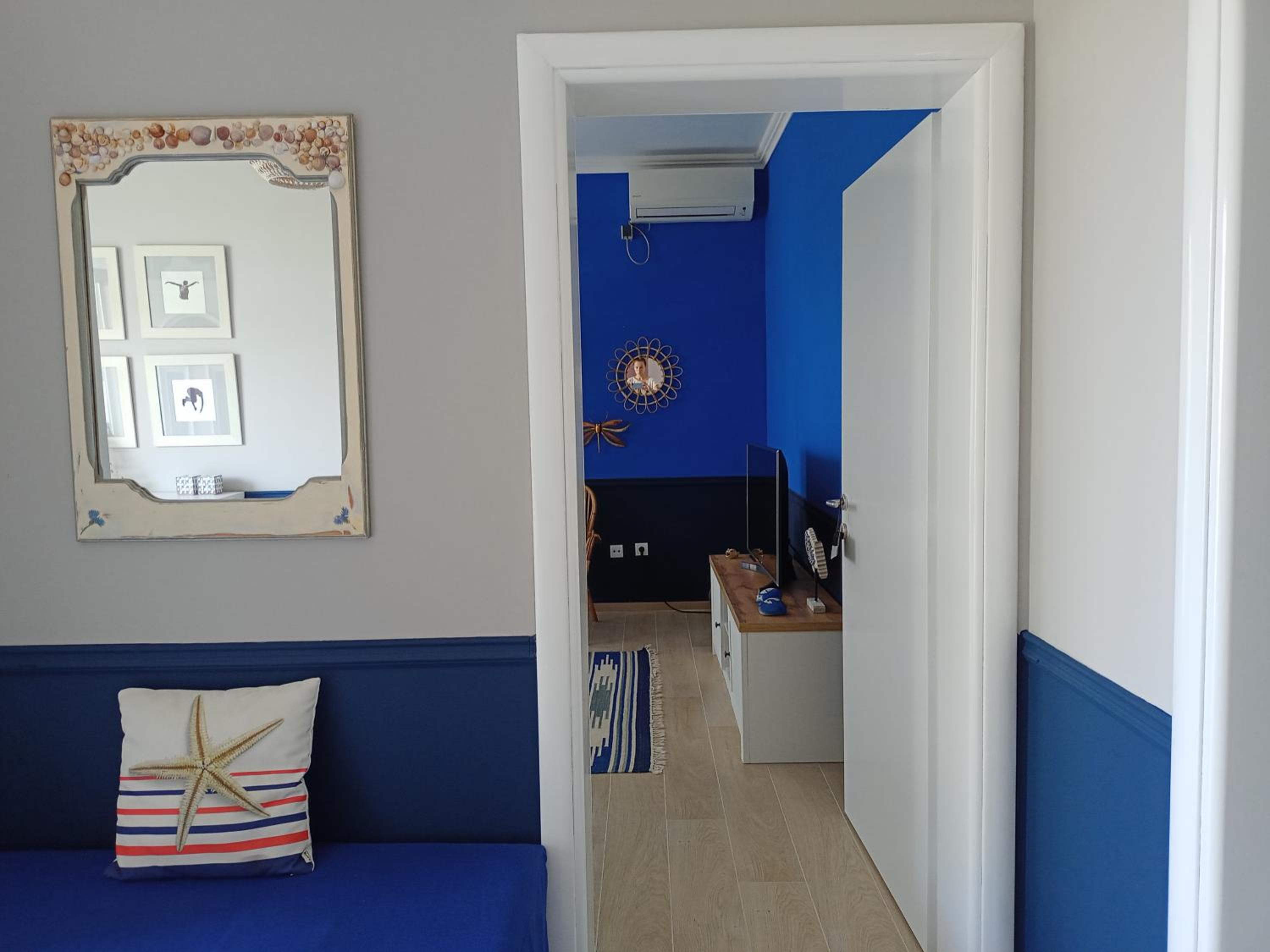 Mirišta - Spacious apartment in lush nature sea & forest view 3